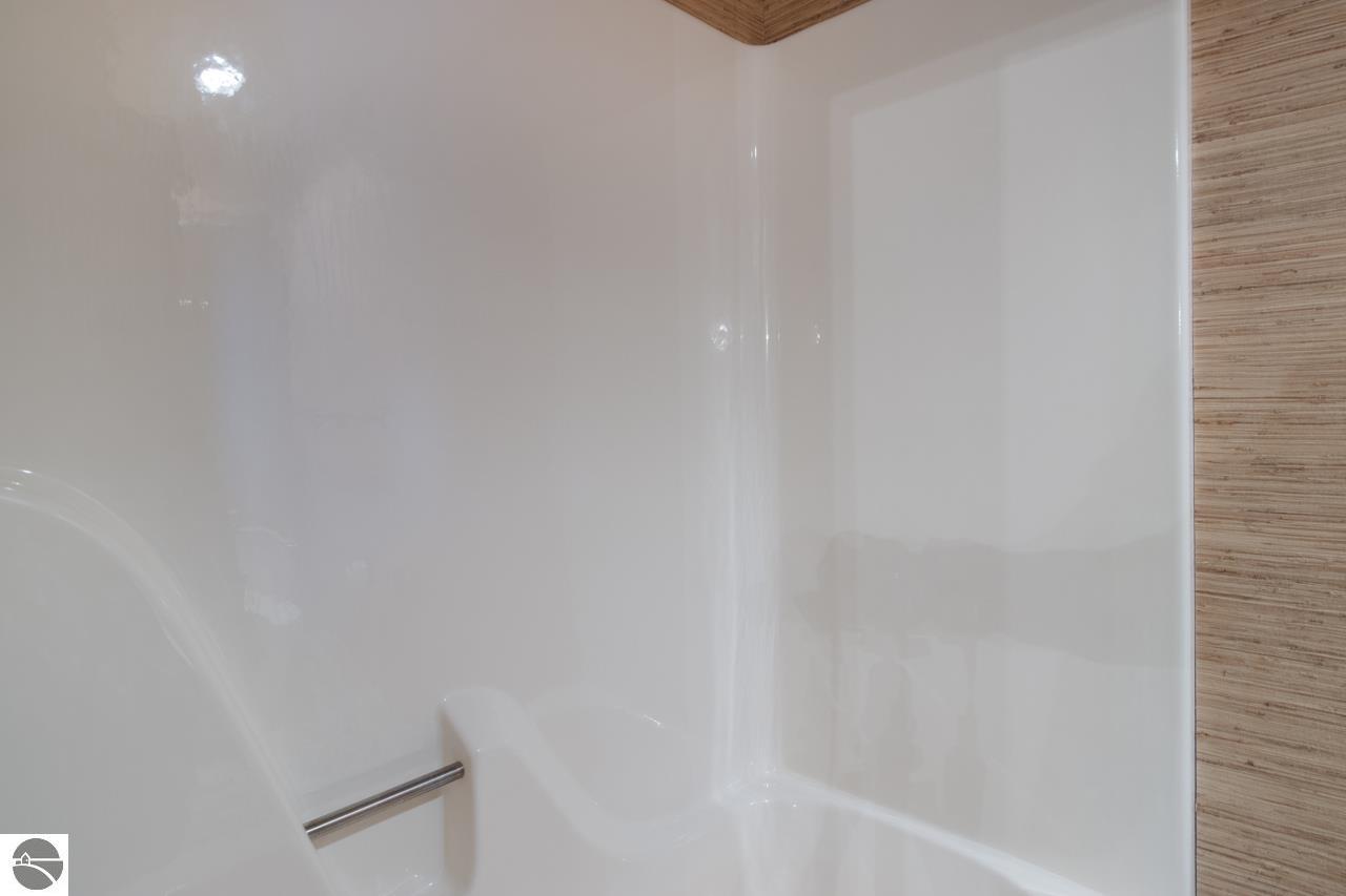 12150 N Seven Pines Road