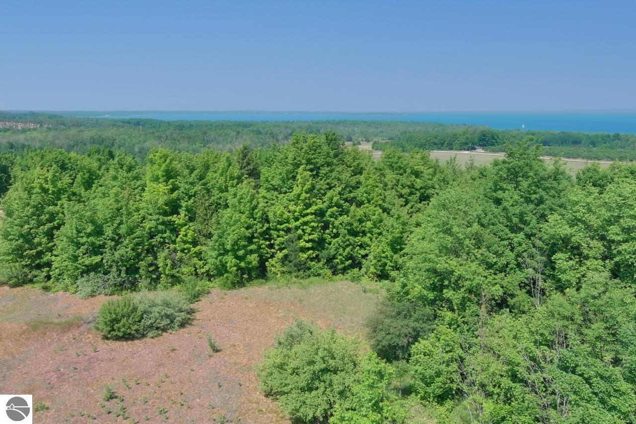 N Overlook Road