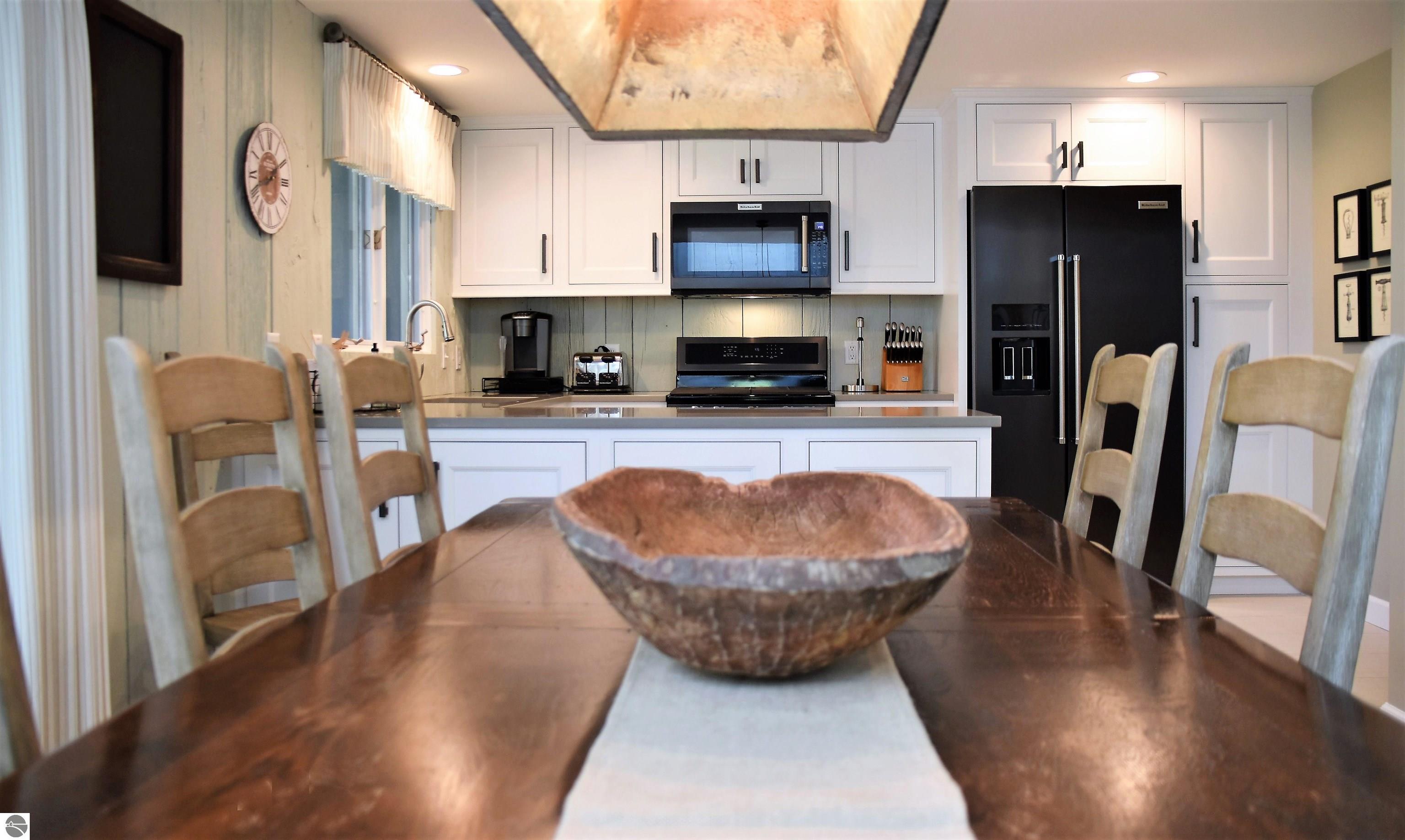 311 W Jefferson Avenue