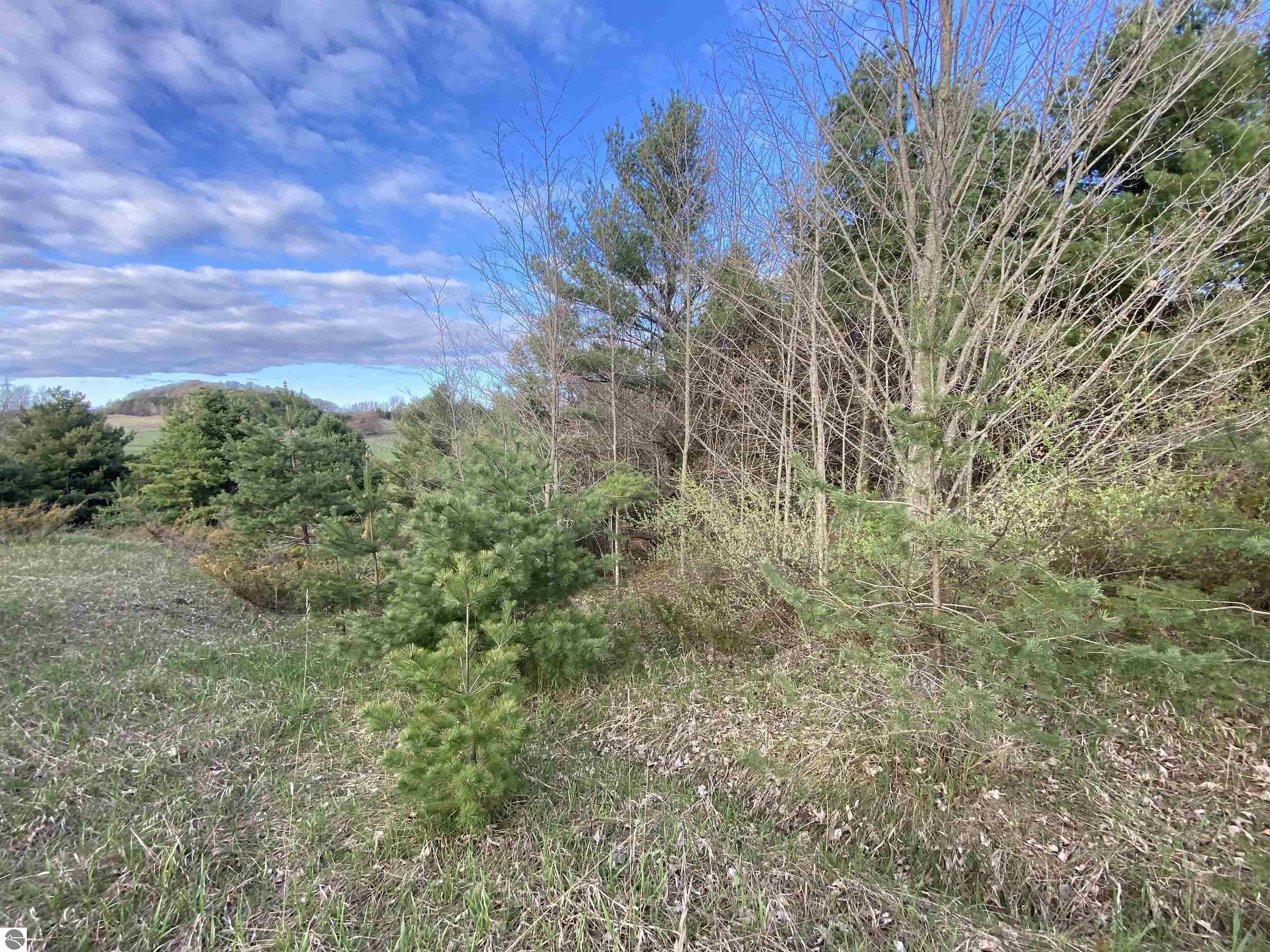 n S Good Harbor Trail