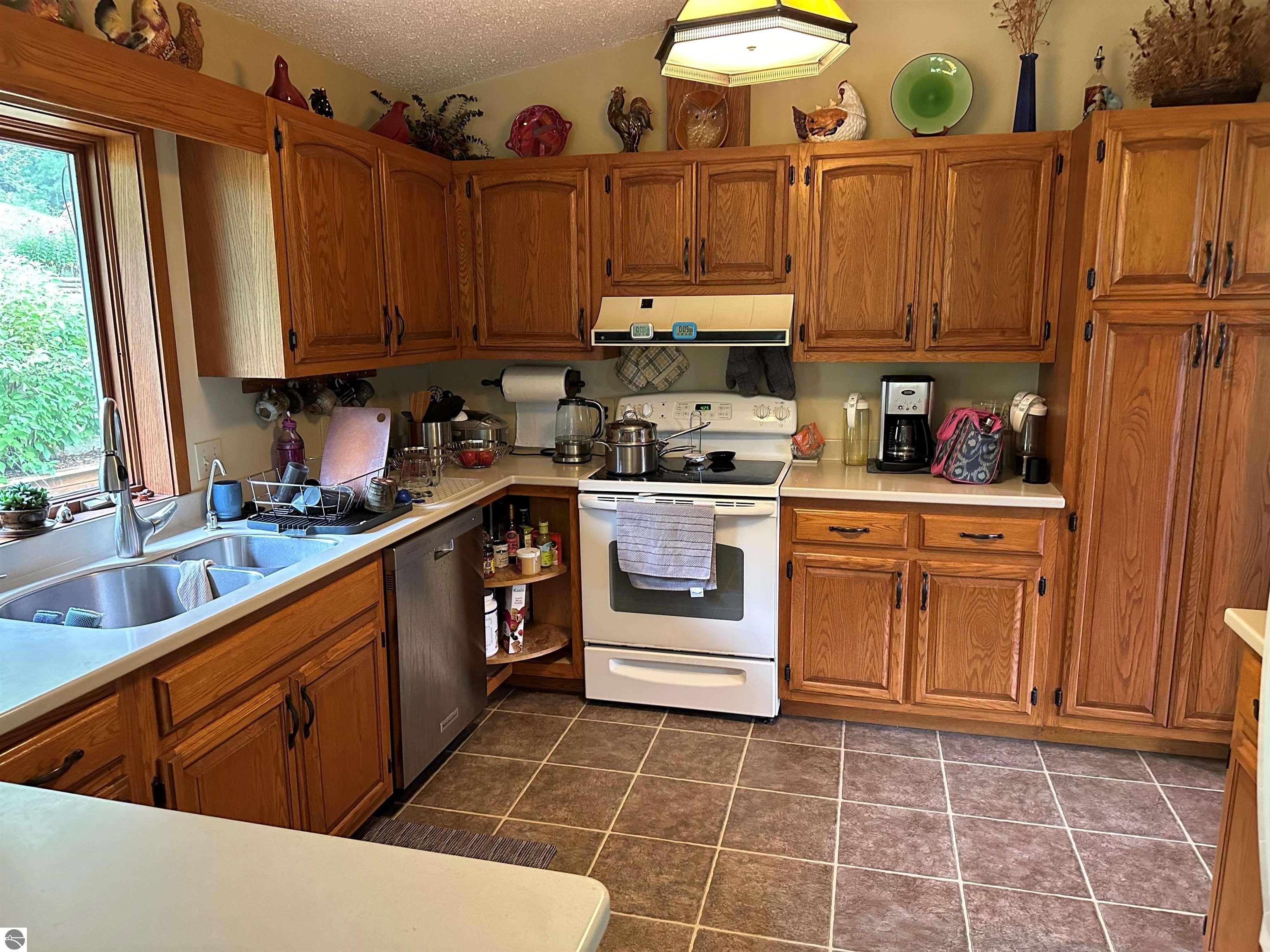 13088 S Cedar Road
