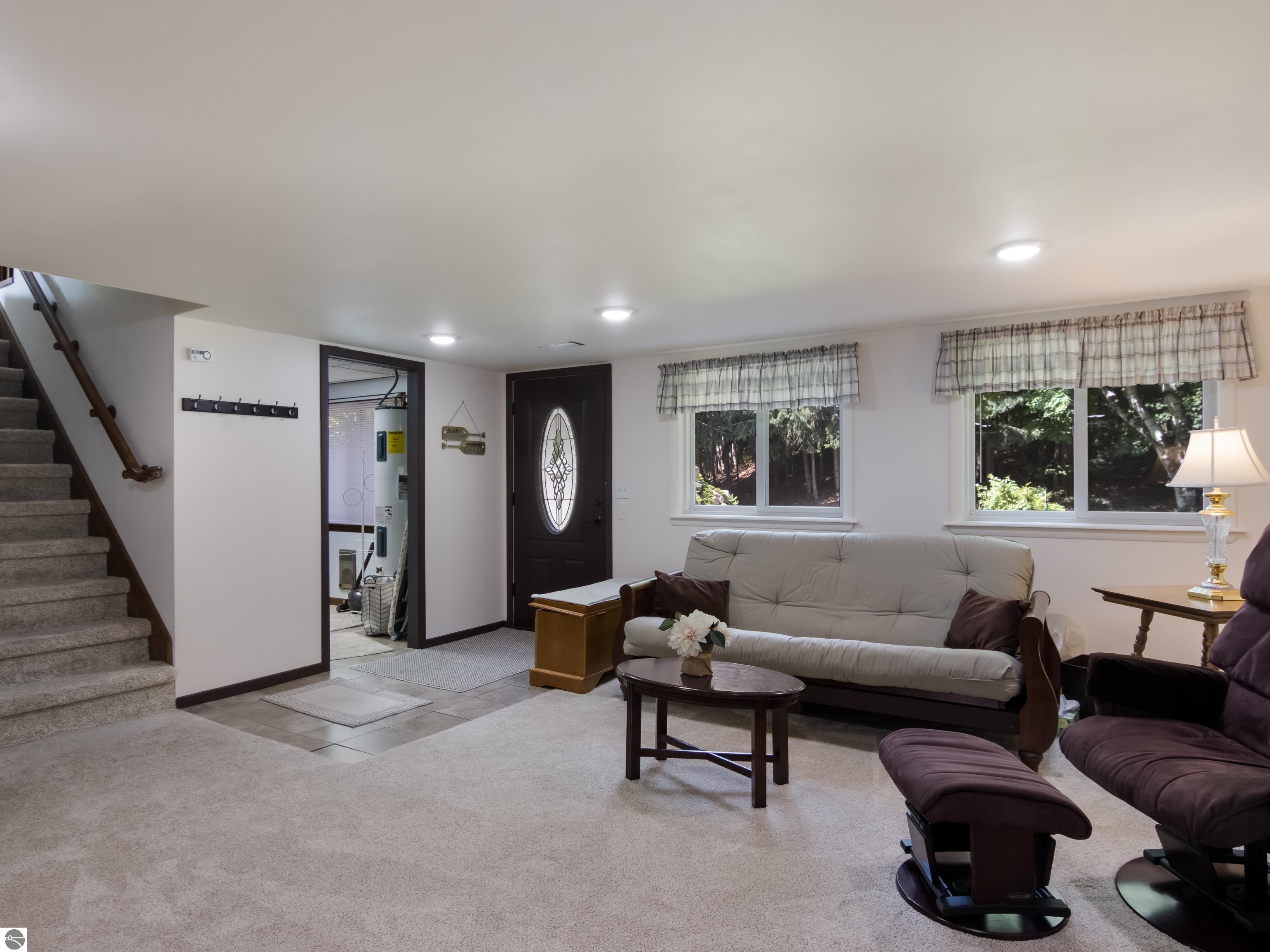 1105 S Bay View Trail