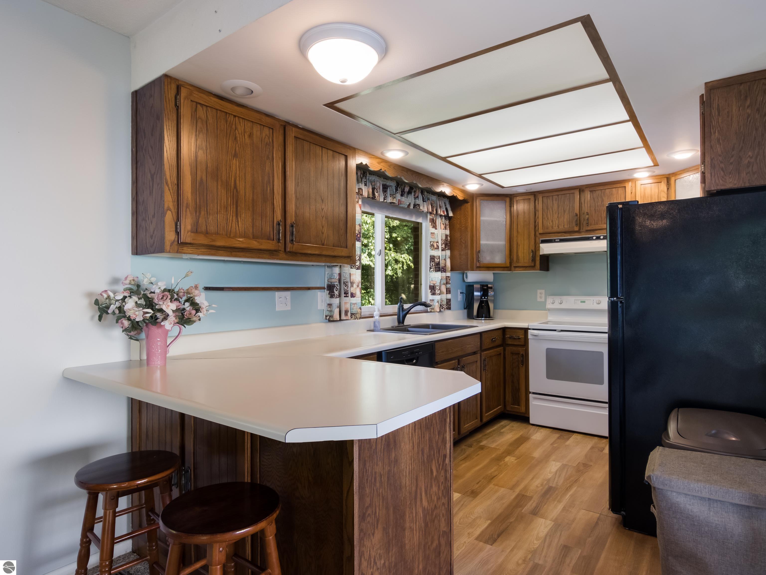 1105 S Bay View Trail
