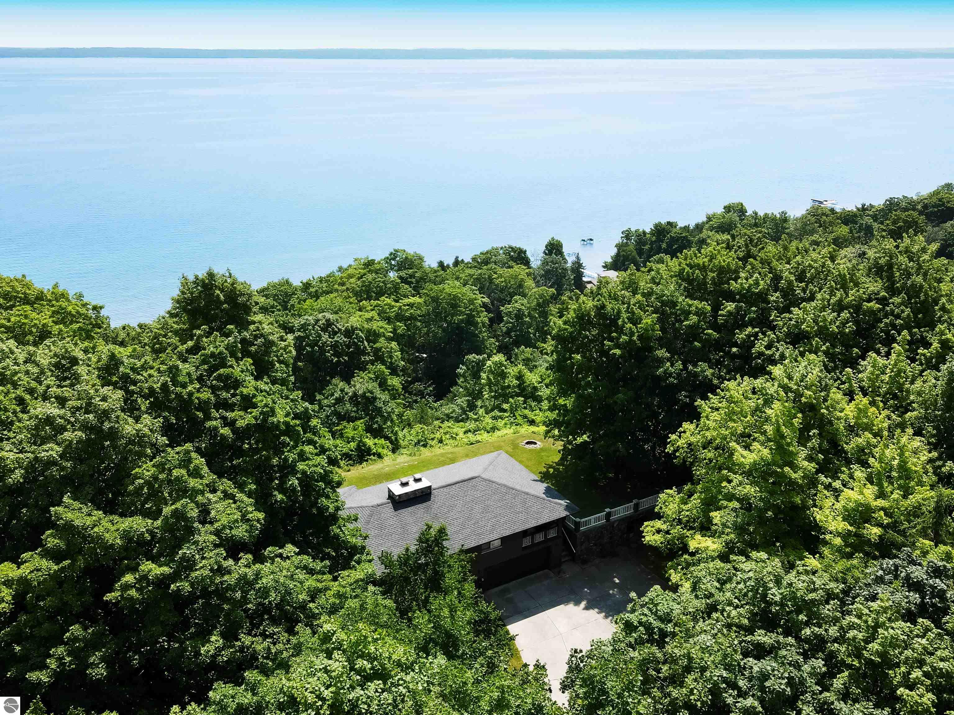 1105 S Bay View Trail