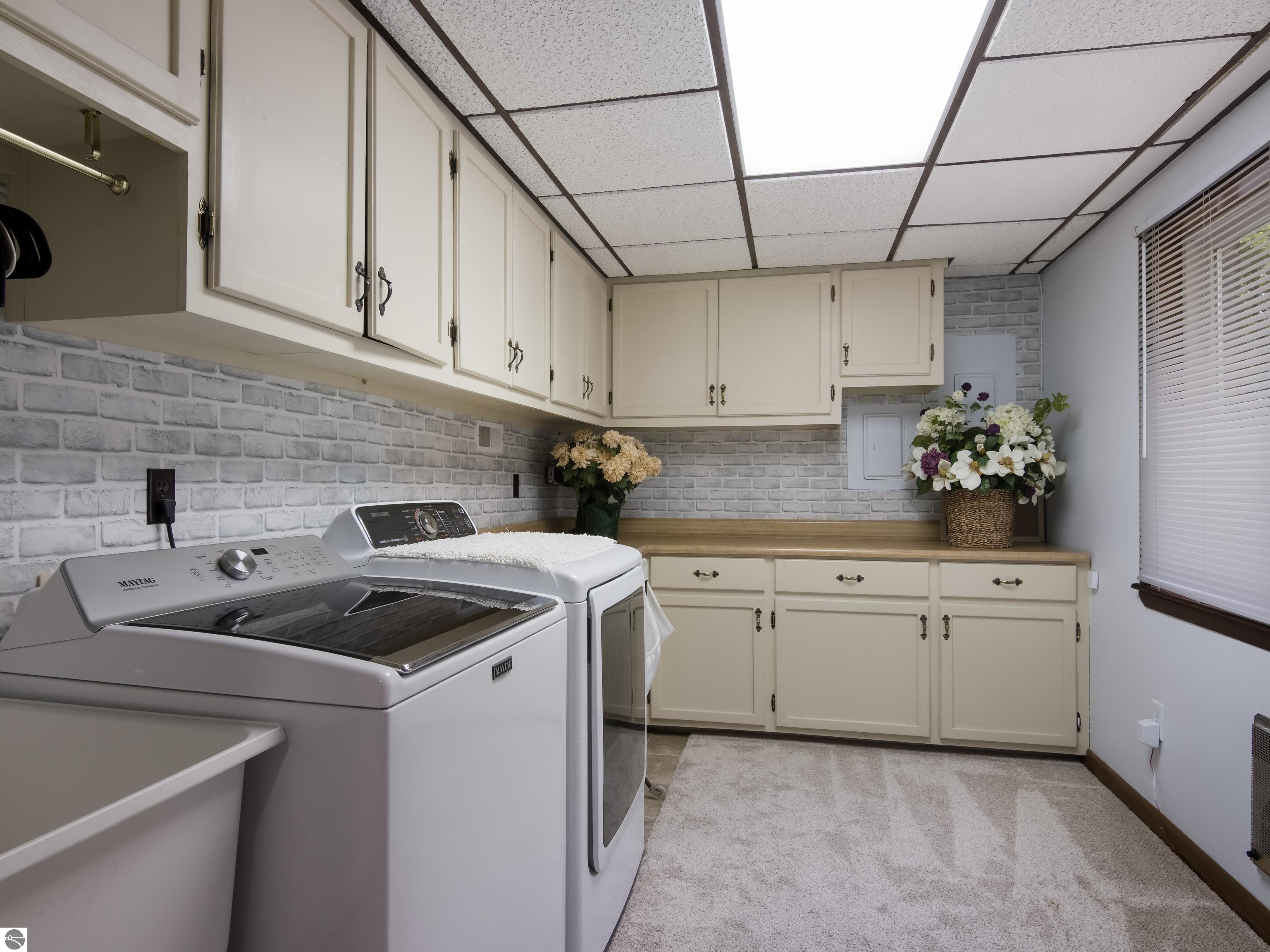 1105 S Bay View Trail