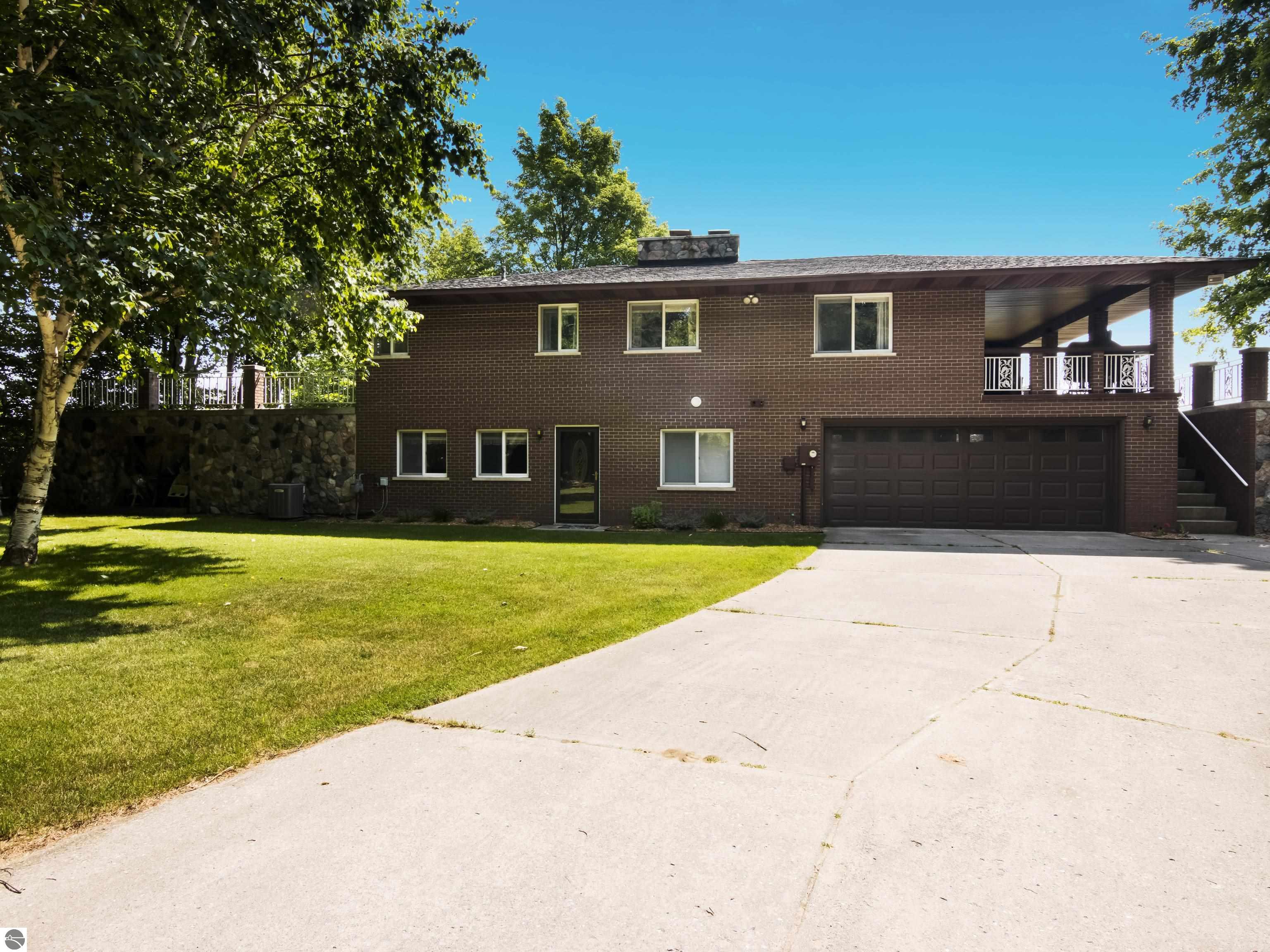 1105 S Bay View Trail