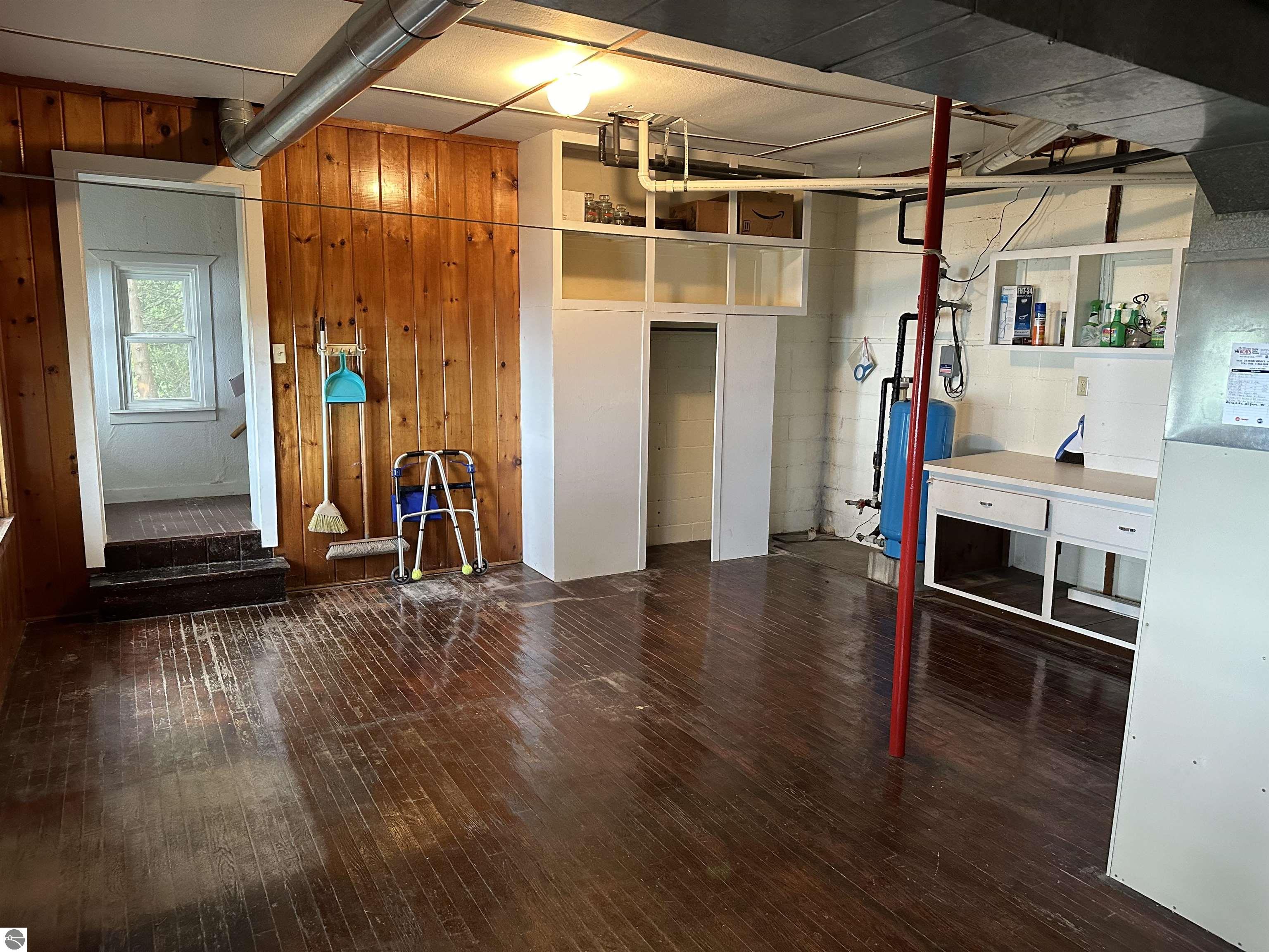 800 N St Joseph Street