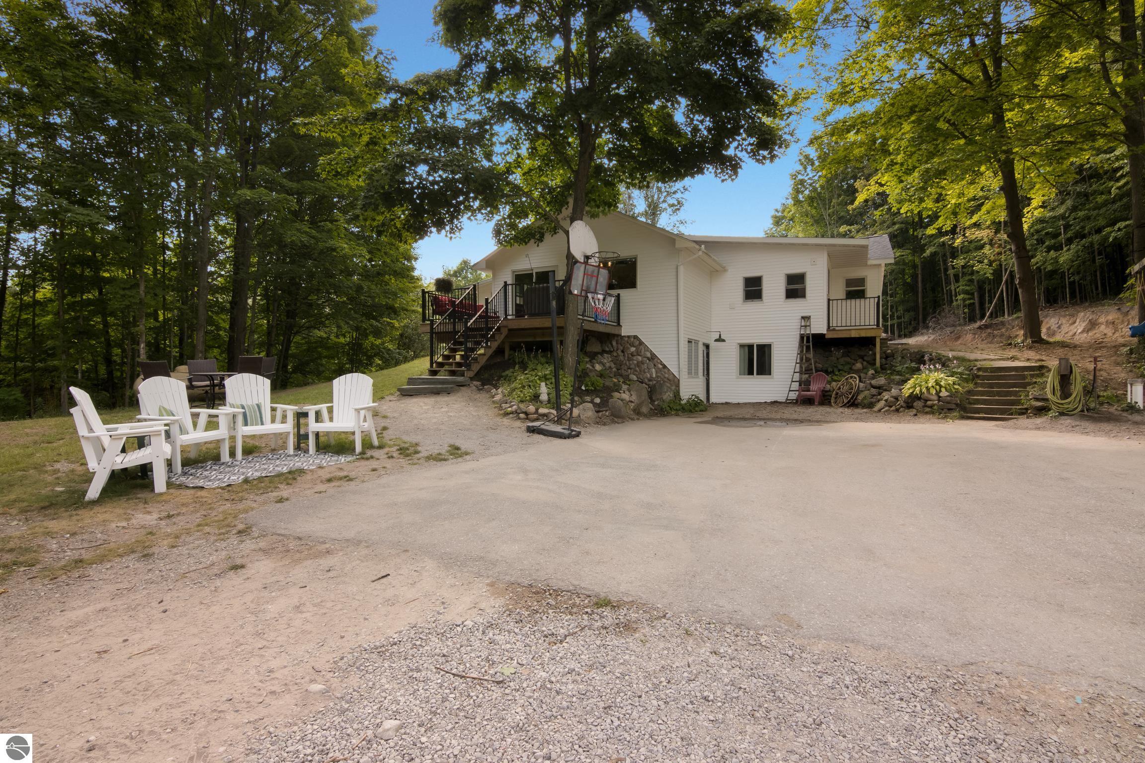 7870 E Obrien Road