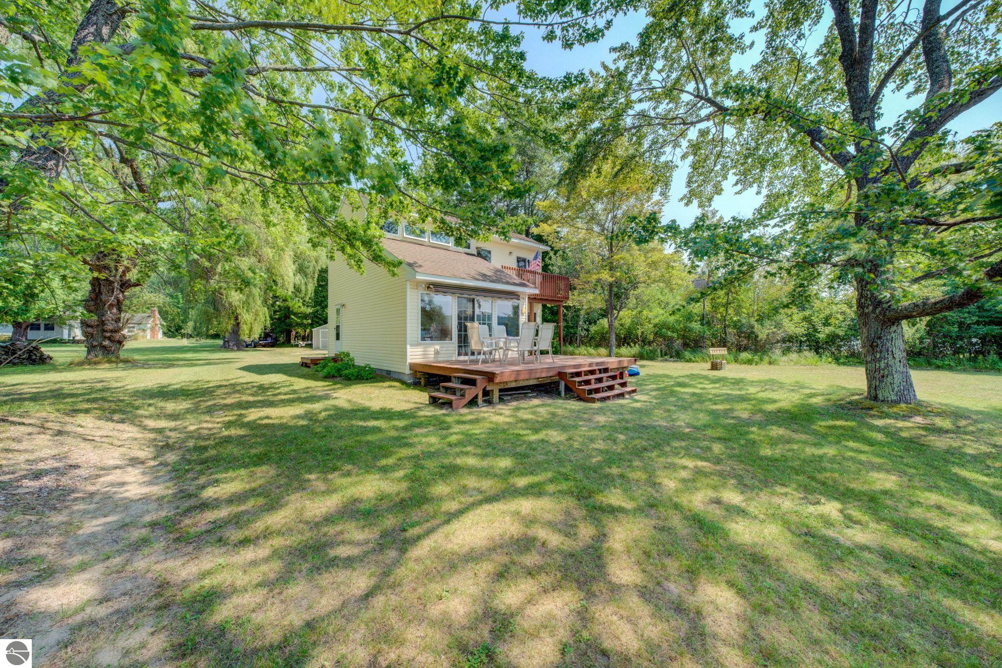 1393 Paczesny Place