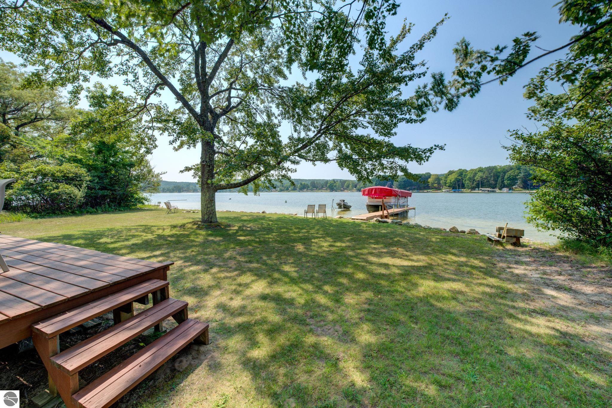 1393 Paczesny Place