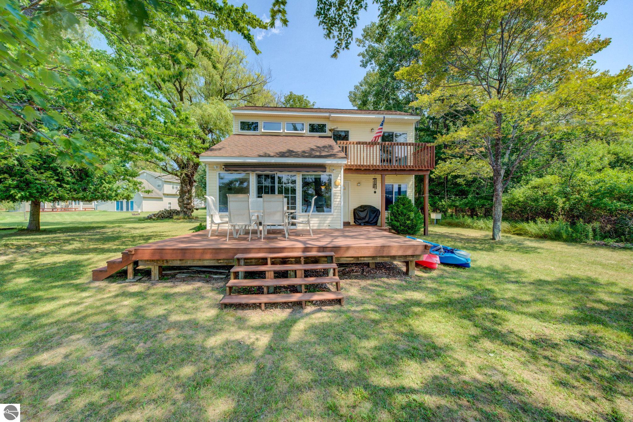 1393 Paczesny Place