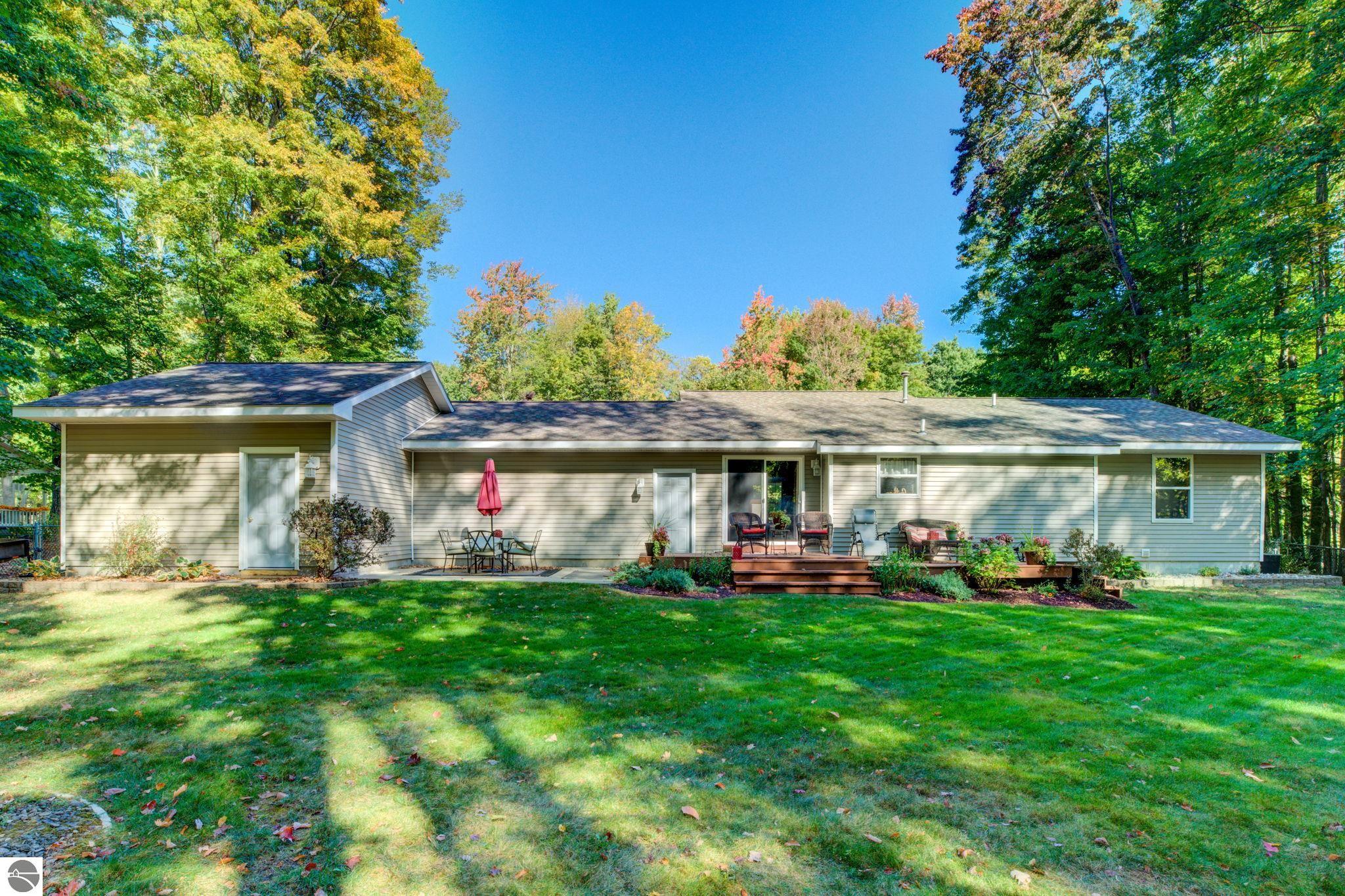 19195 Beechridge Drive