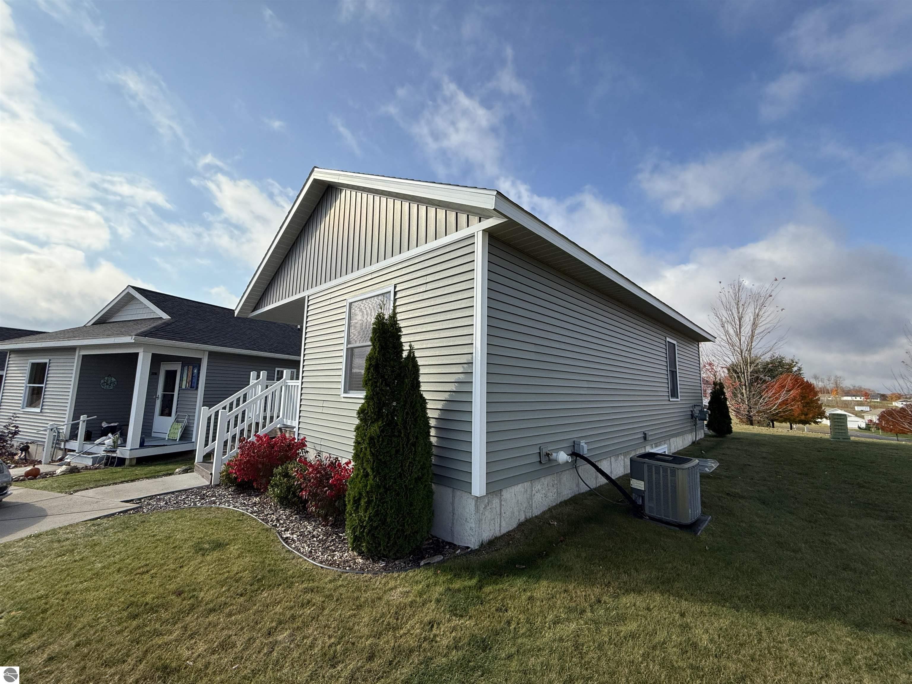 1080 Cupola Place