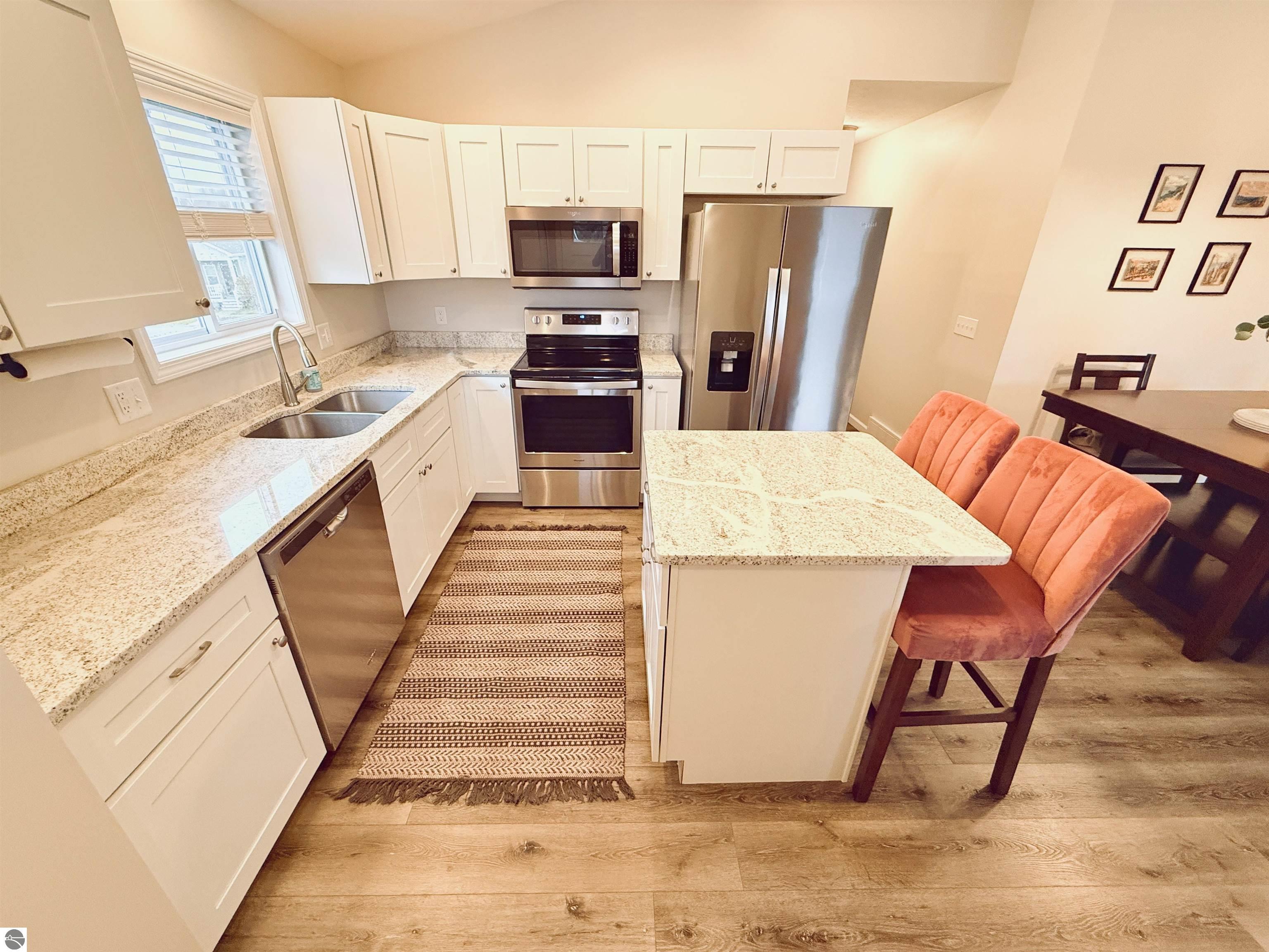 1080 Cupola Place