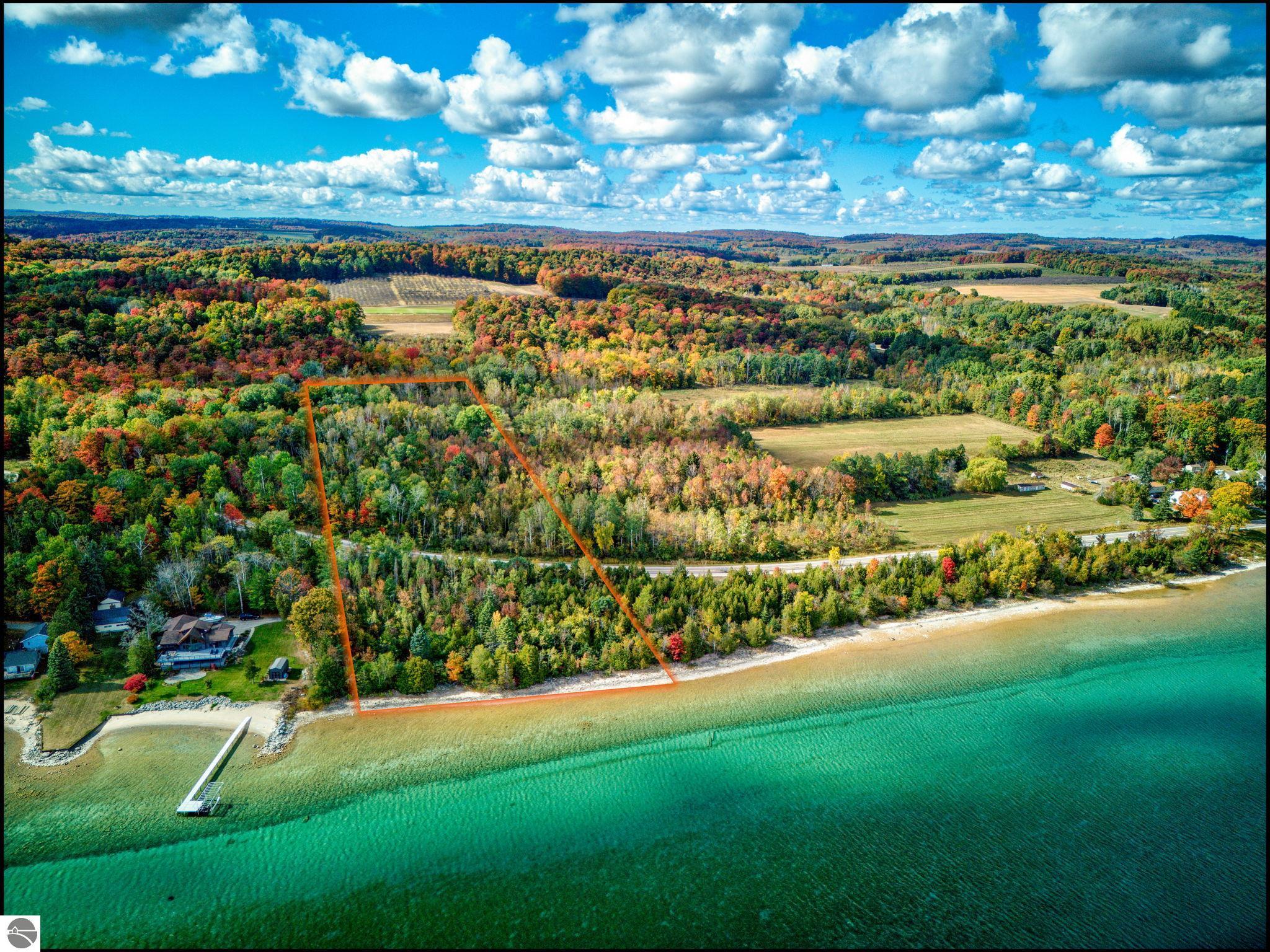 00 N West Bay Shore