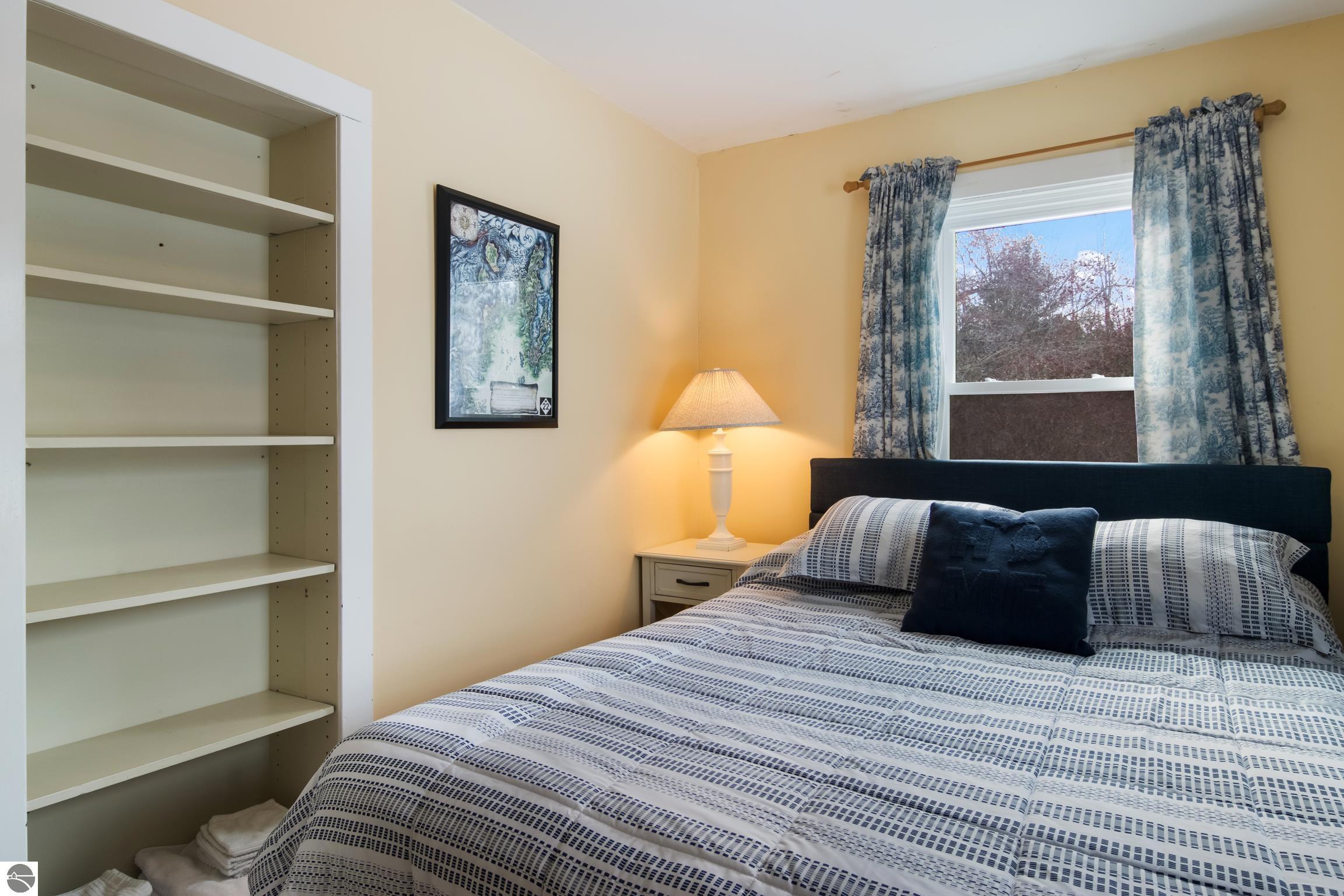 410 S Shore Drive