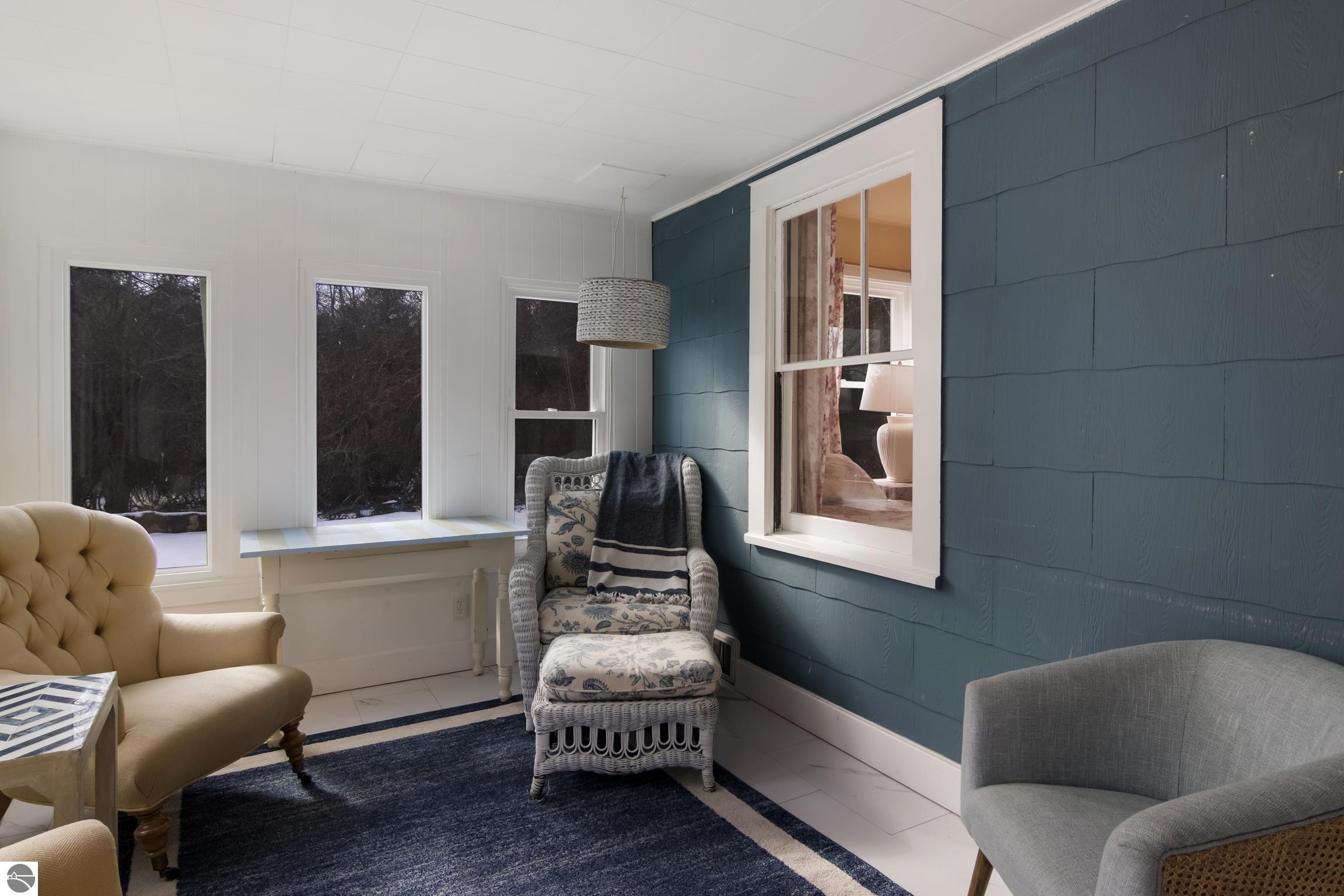 410 S Shore Drive