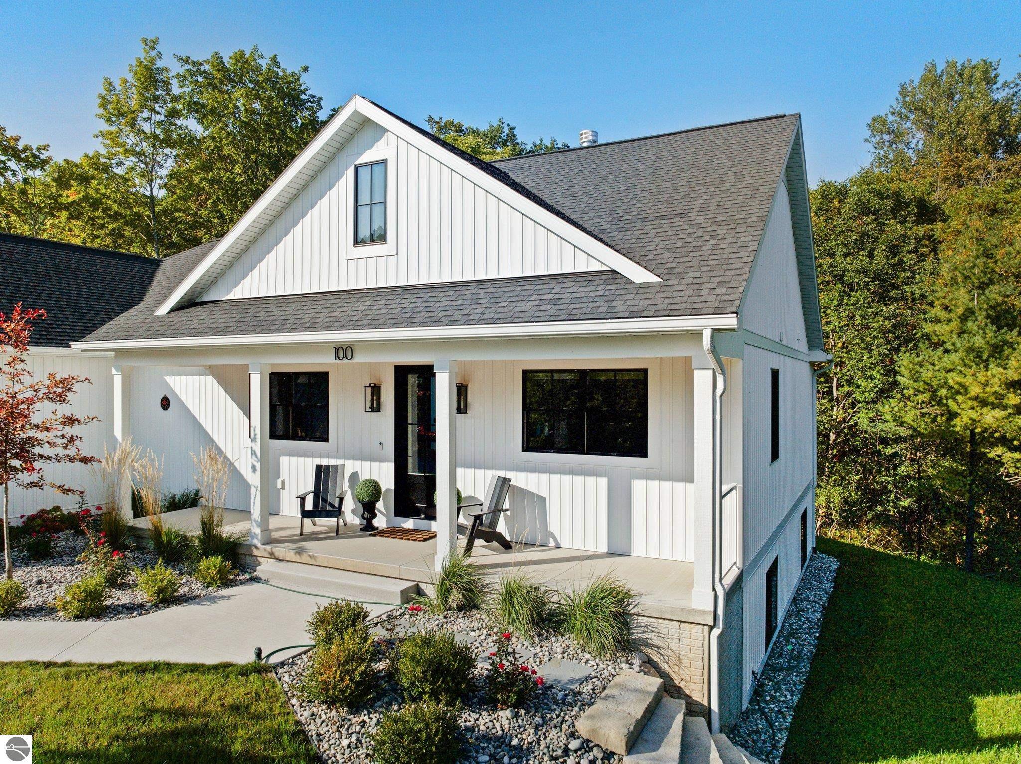 100 Terrace Lane Commons