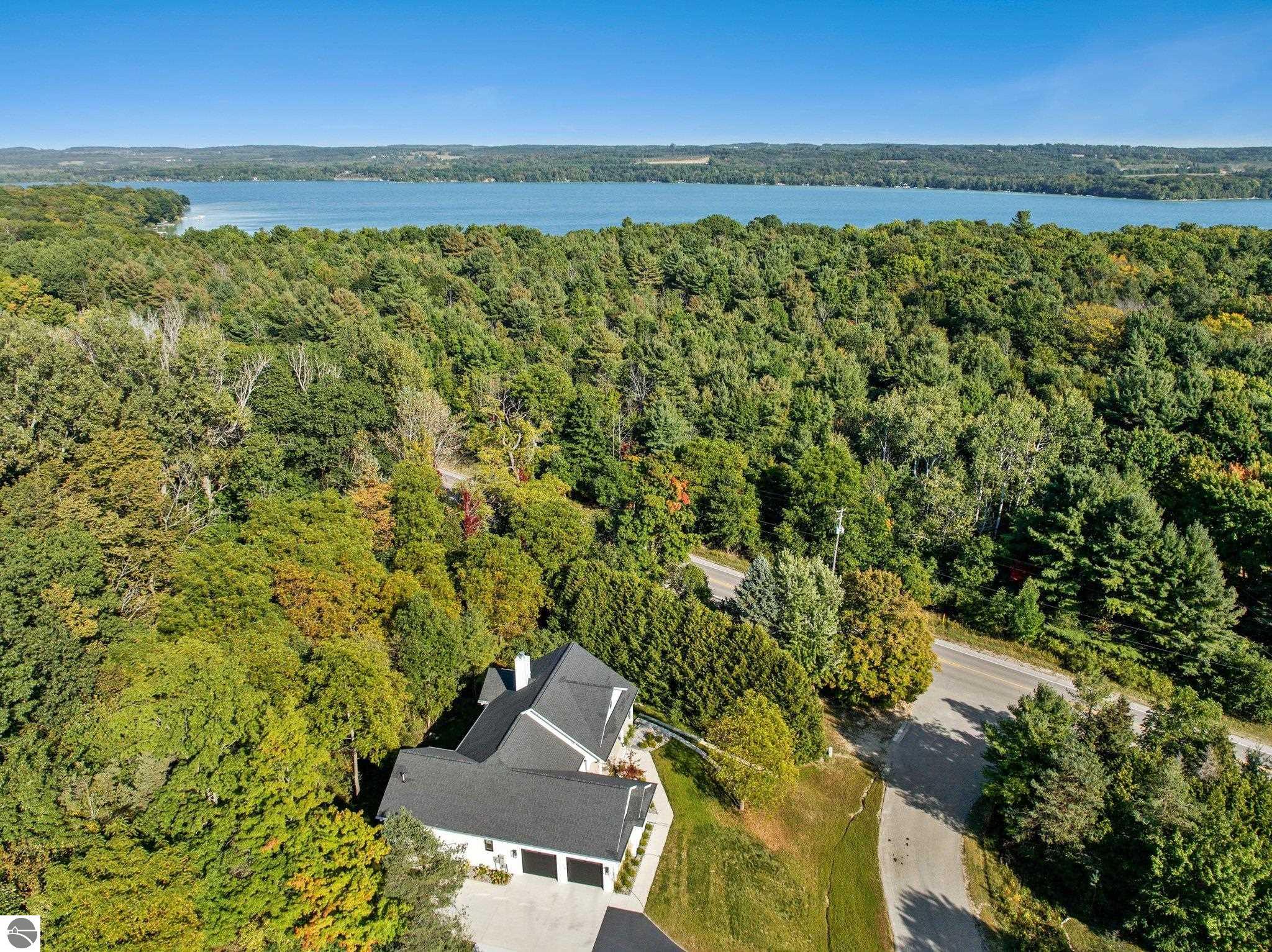 100 Terrace Lane Commons