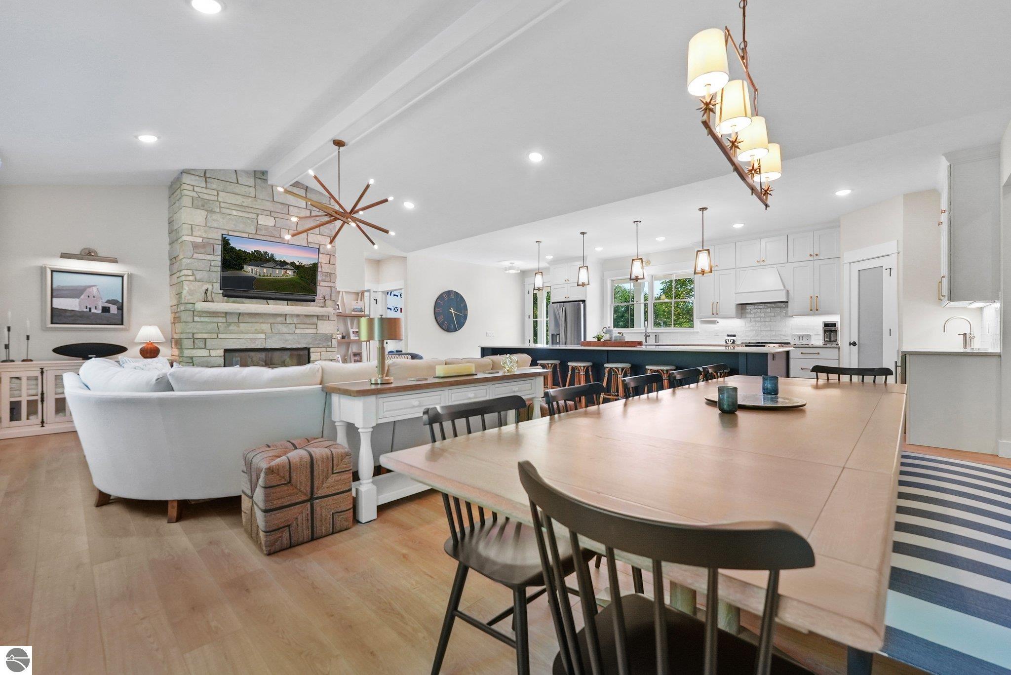 100 Terrace Lane Commons