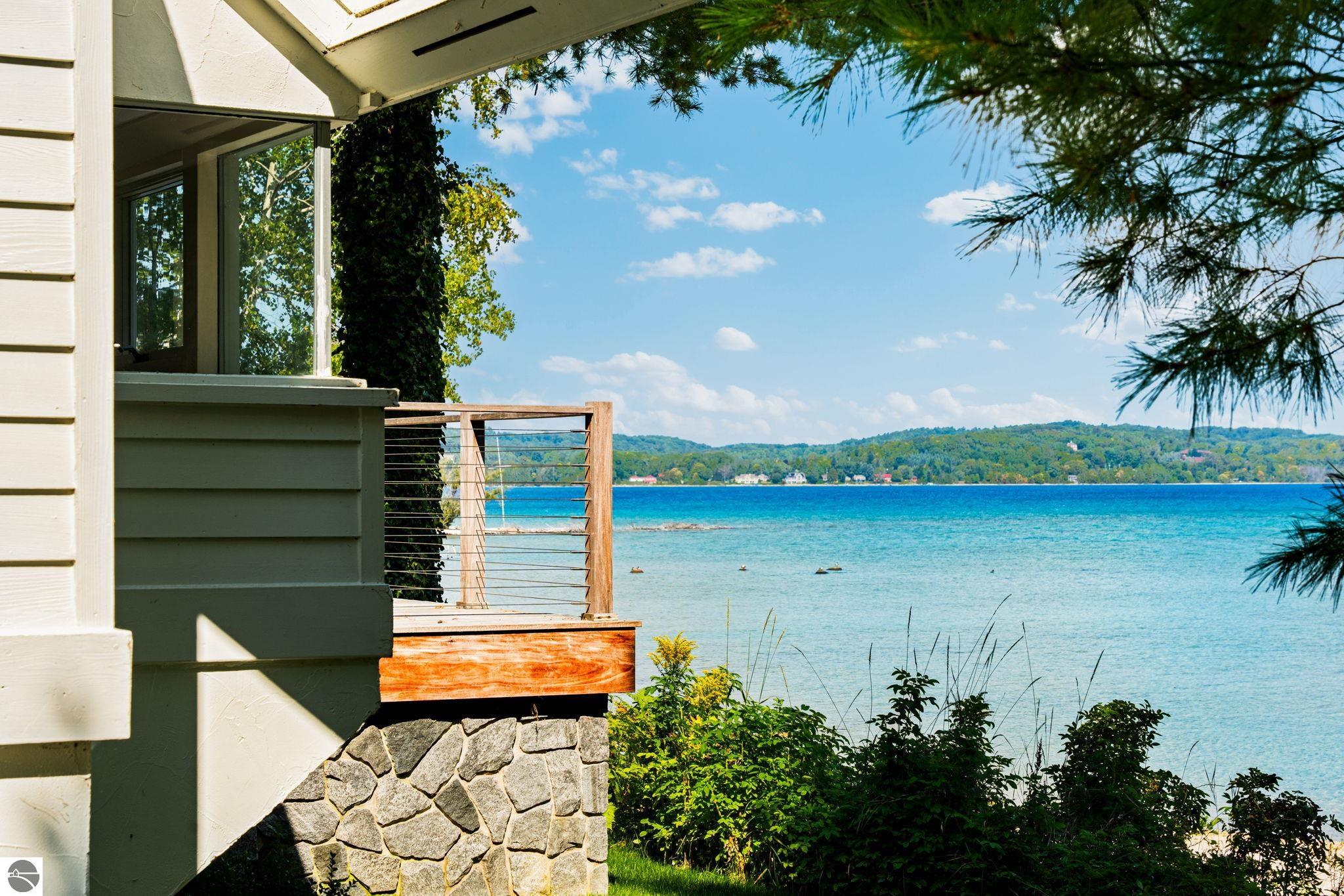 701 N Stony Point Road