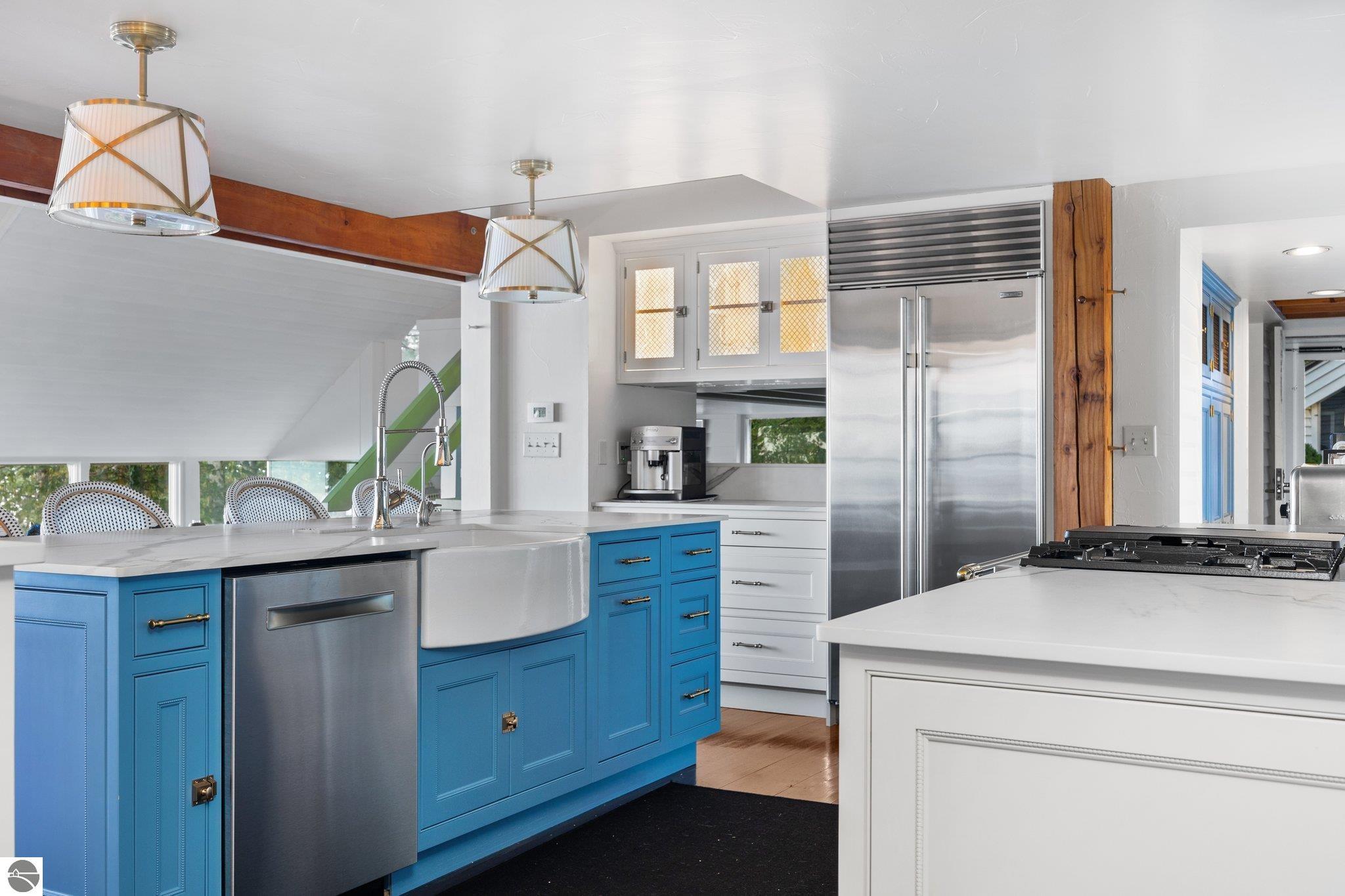 701 N Stony Point Road