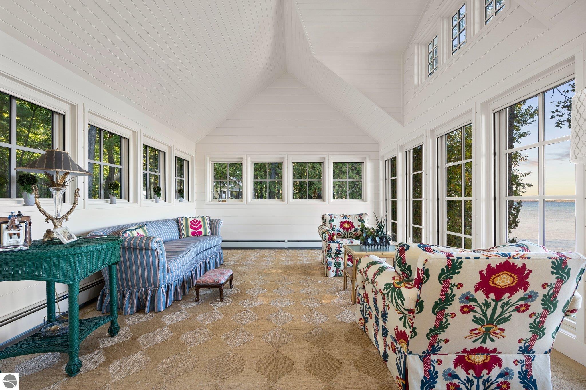 701 N Stony Point Road