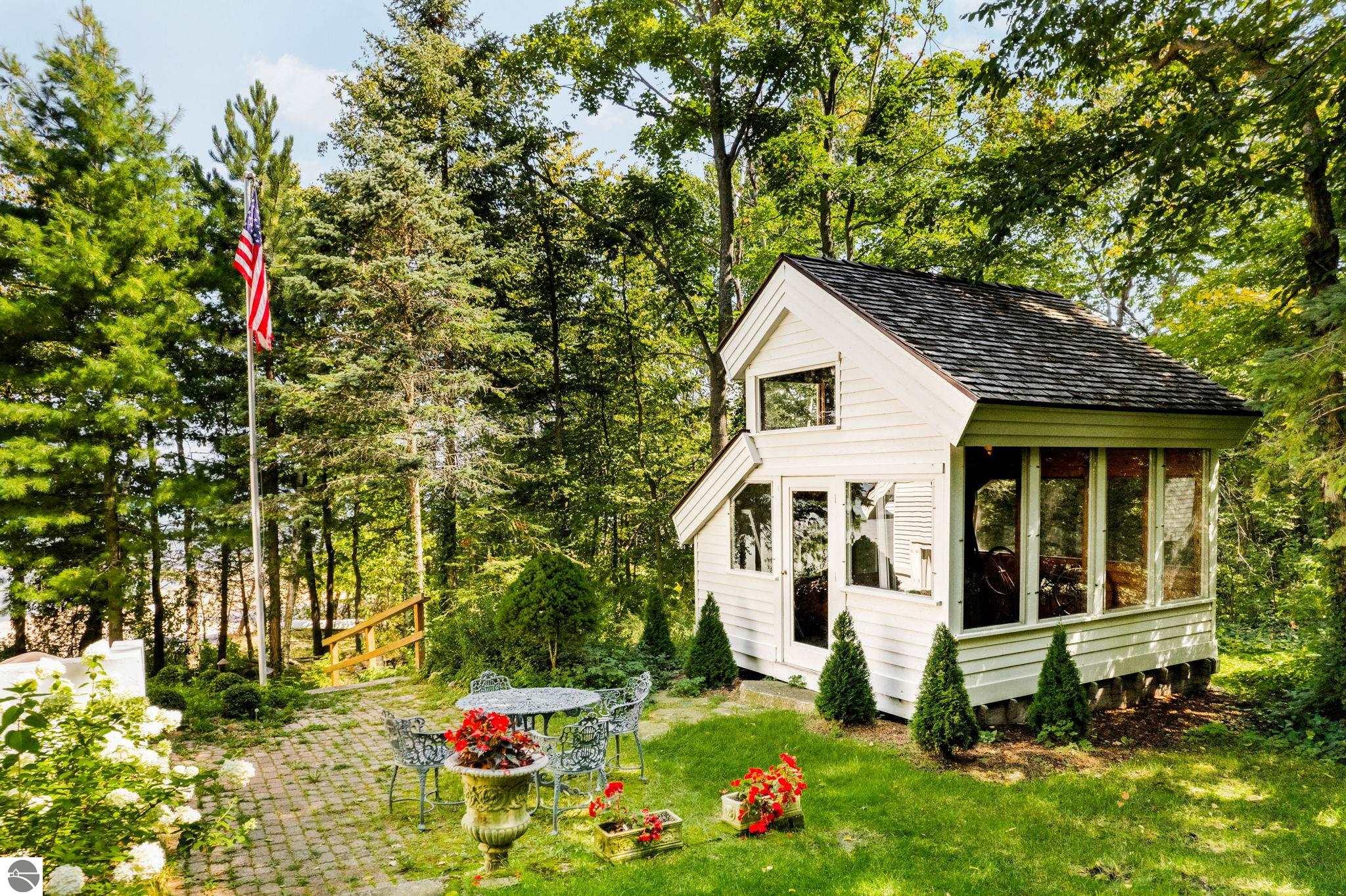 701 N Stony Point Road