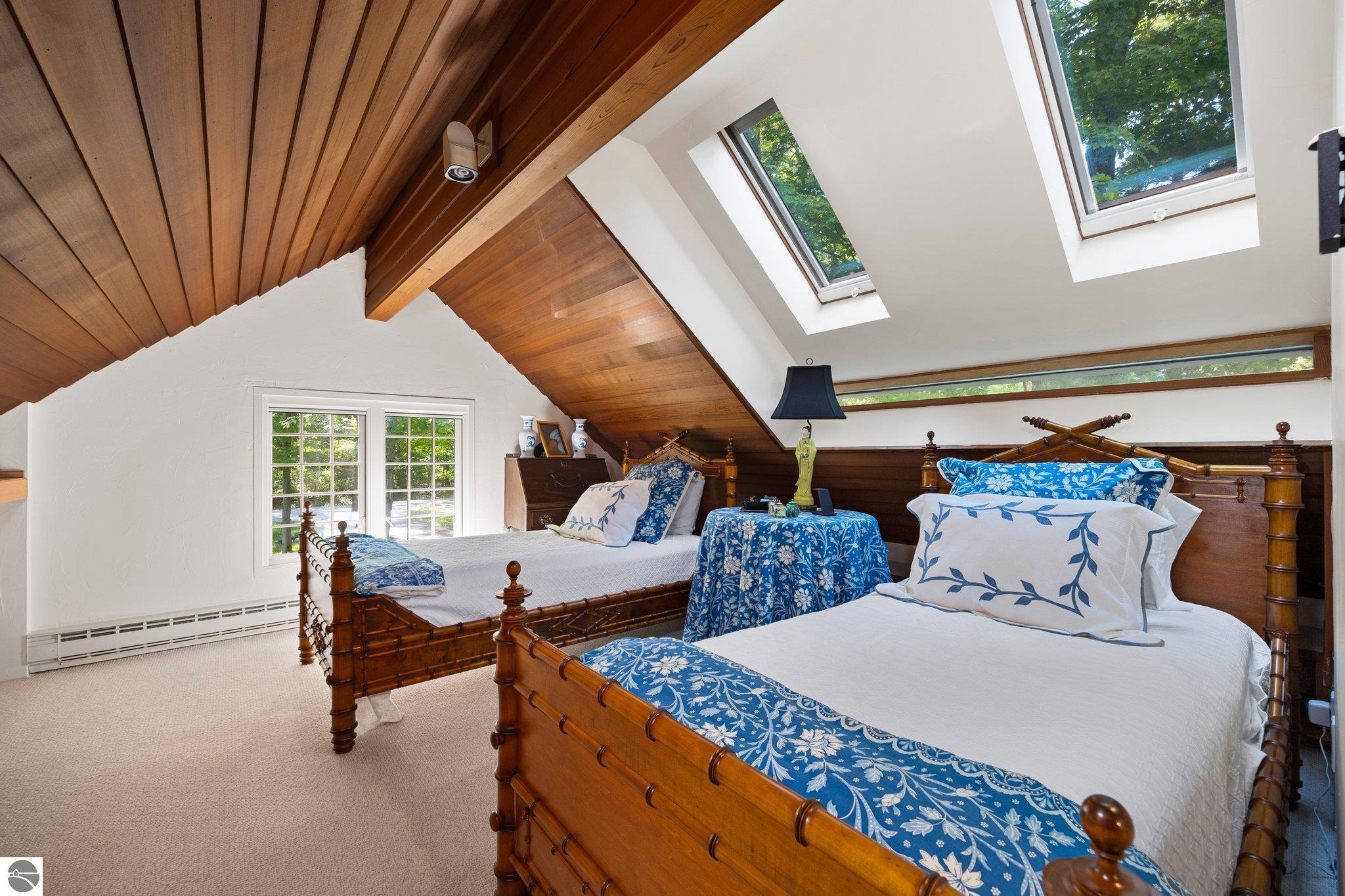 701 N Stony Point Road