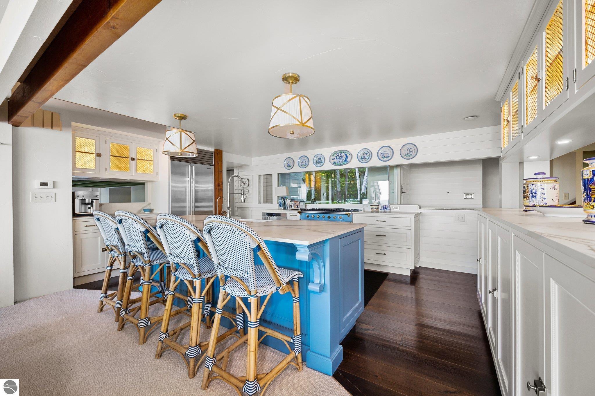 701 N Stony Point Road