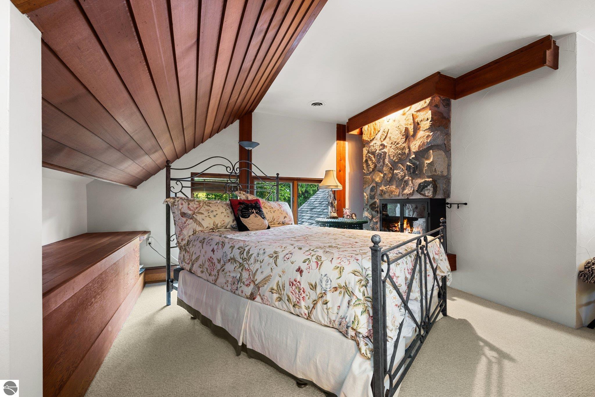 701 N Stony Point Road