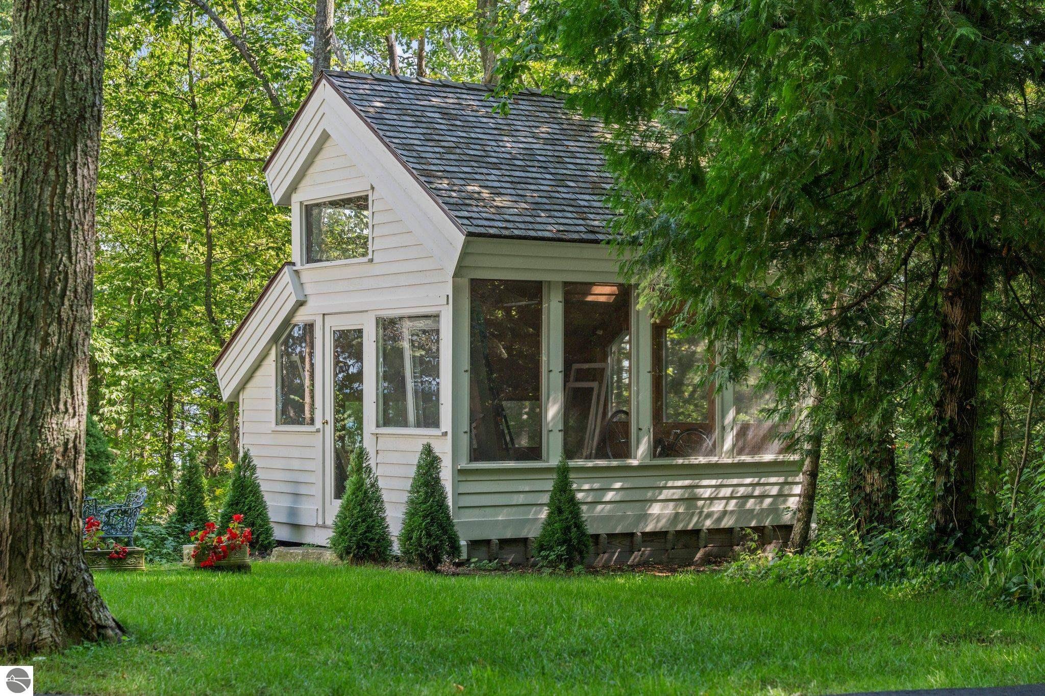 701 N Stony Point Road