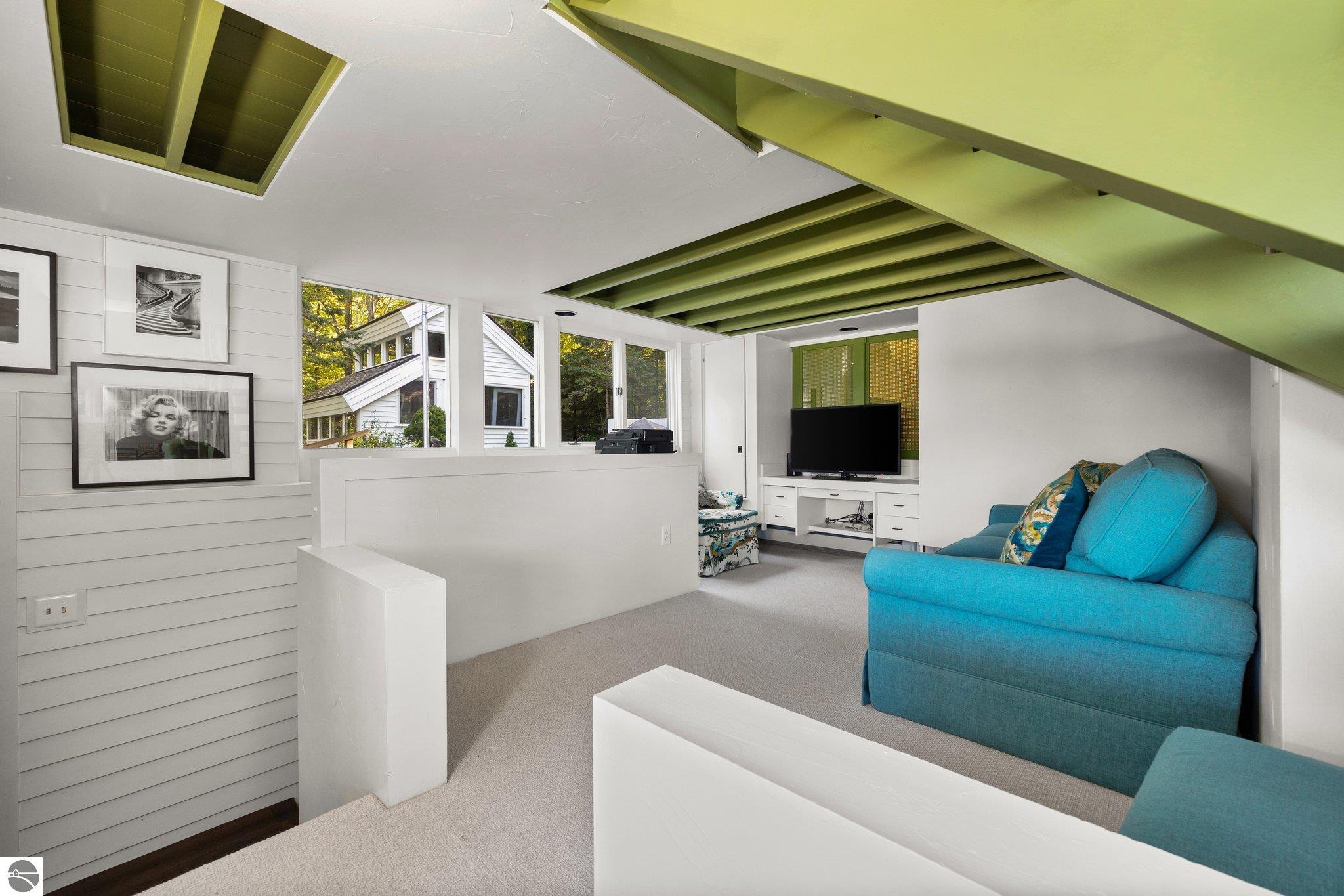 701 N Stony Point Road