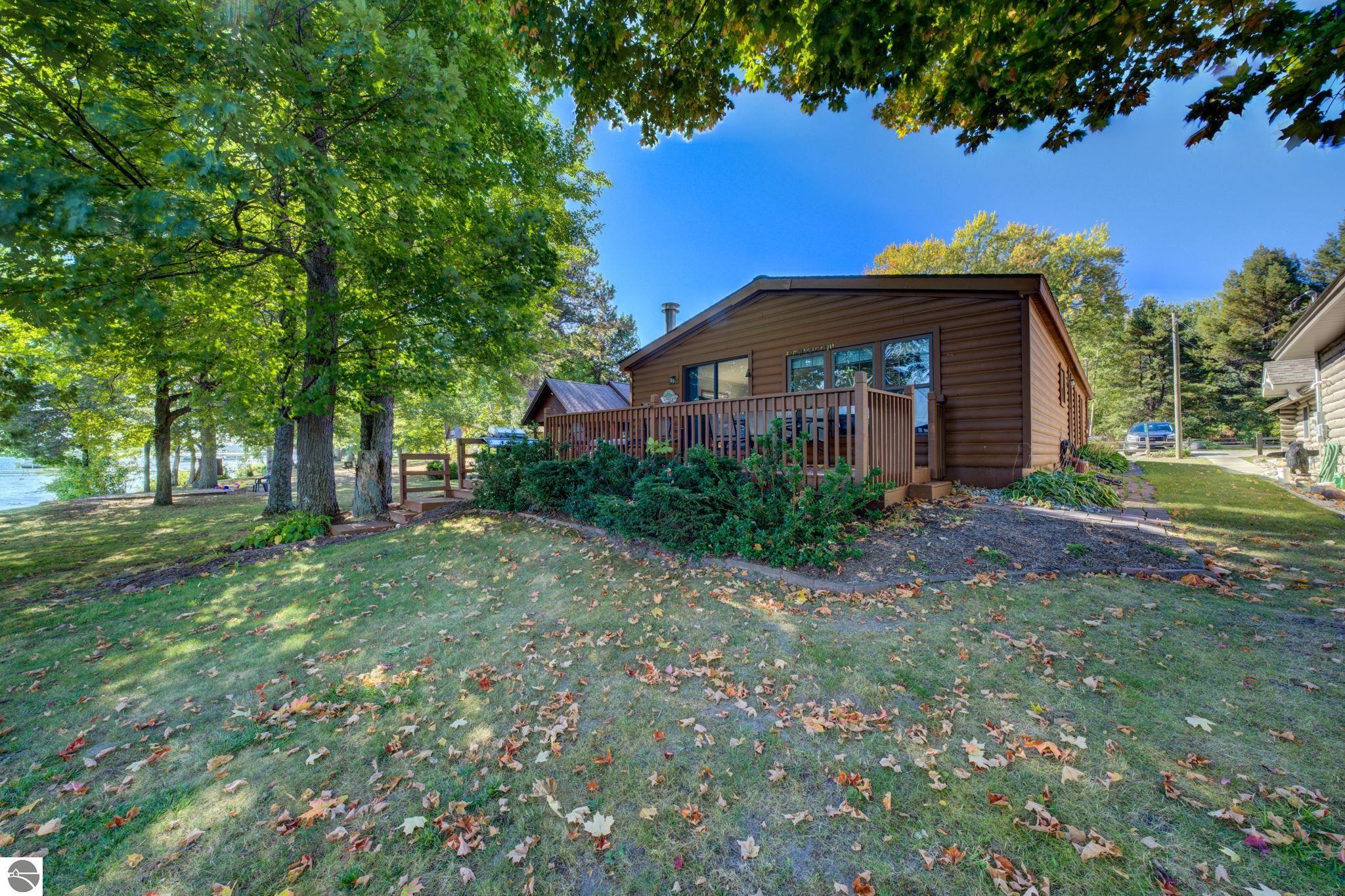 8095 S Rustic Drive