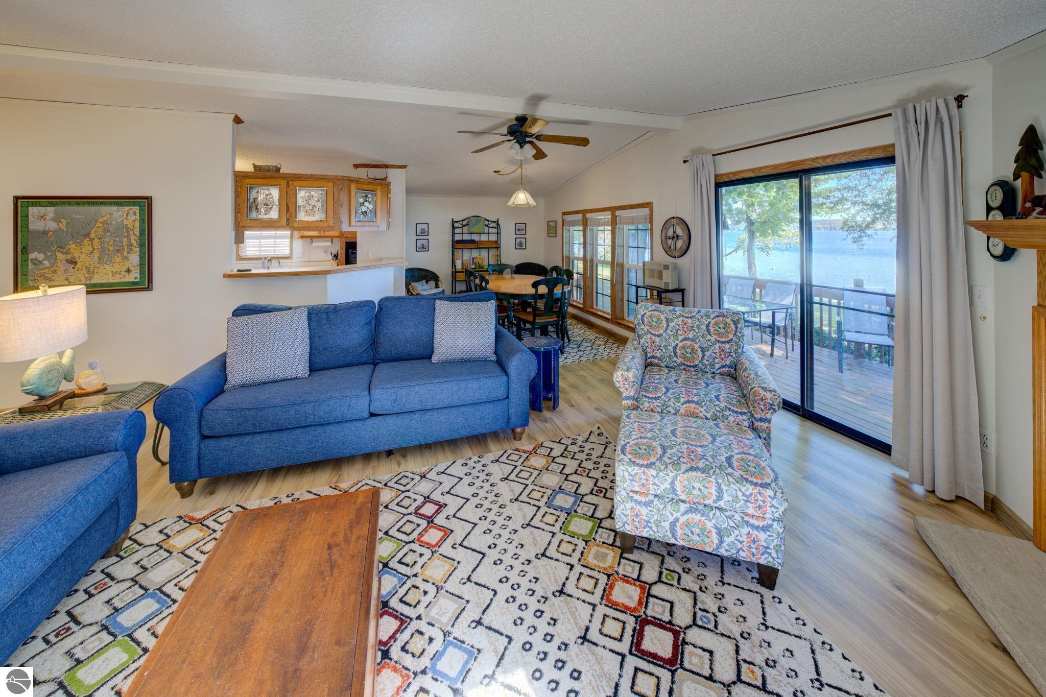 8095 S Rustic Drive