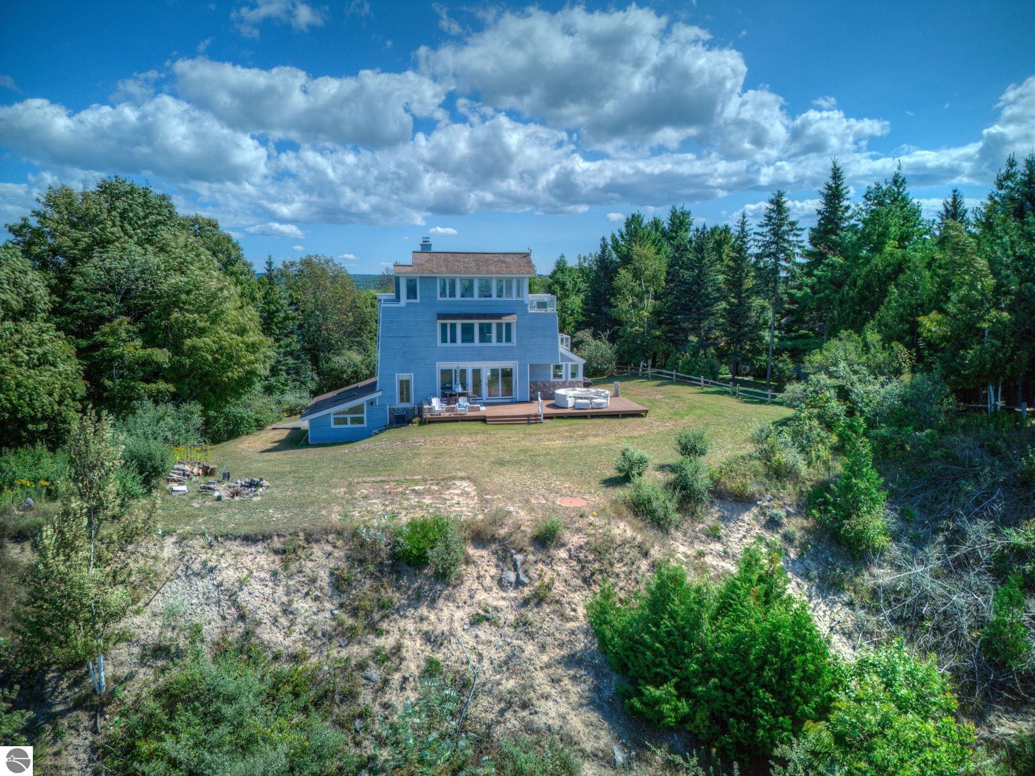 4781 E Golfview Drive