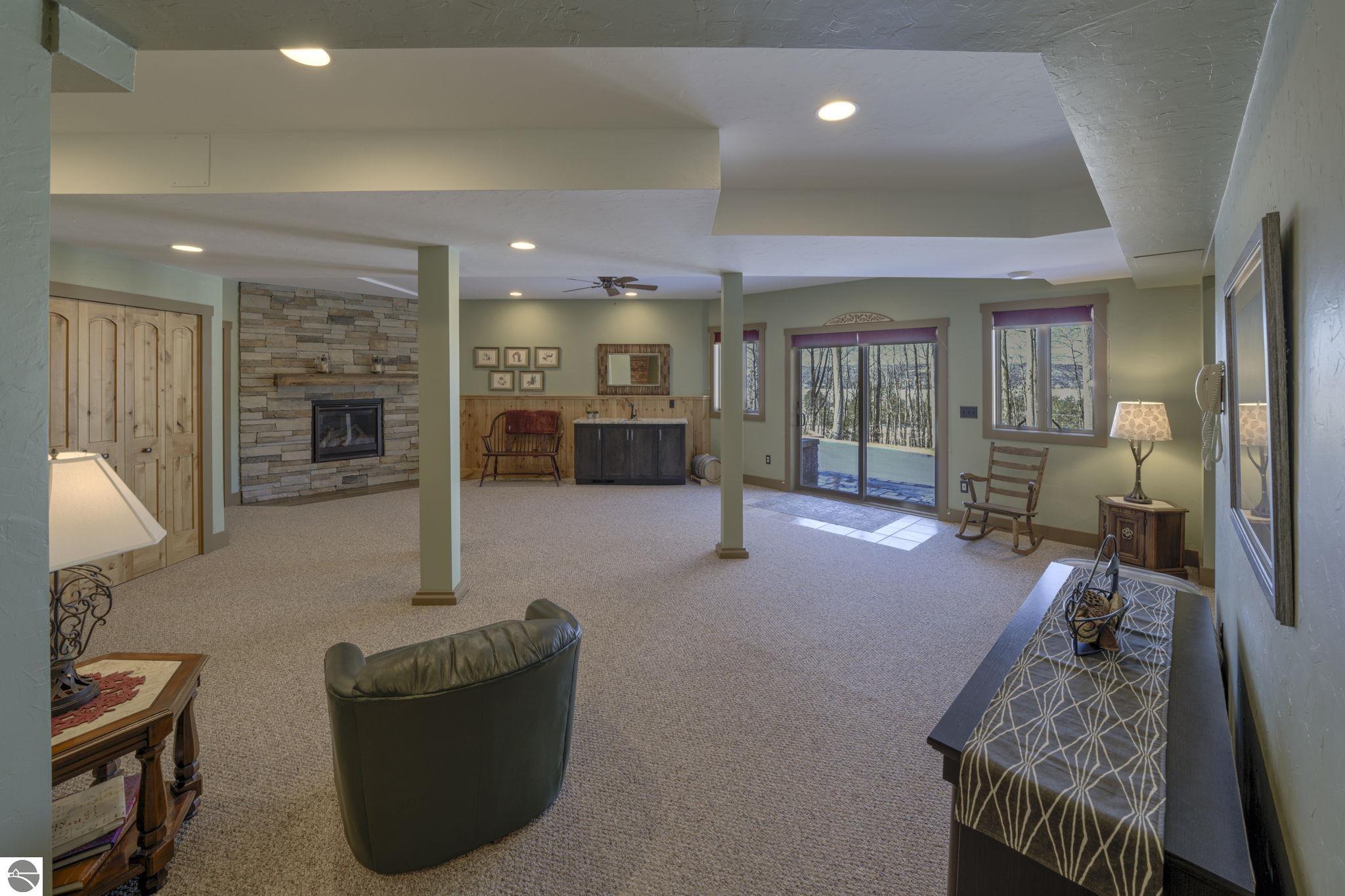 3036 S Blake Lane