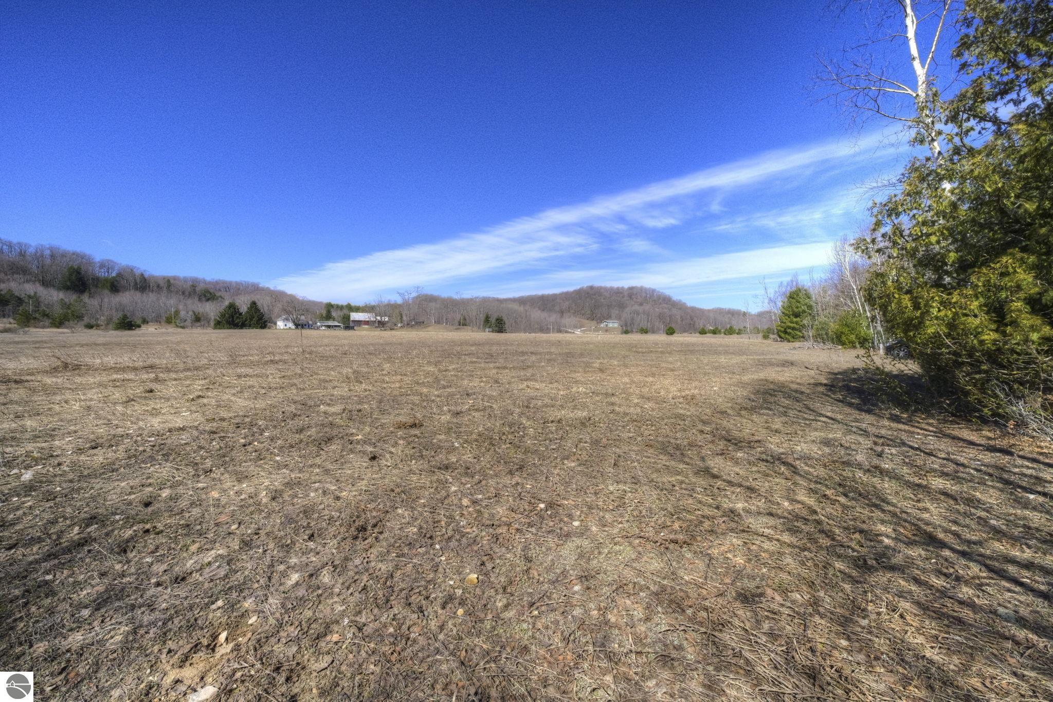 Lot 10 S Micheals Woods Trail