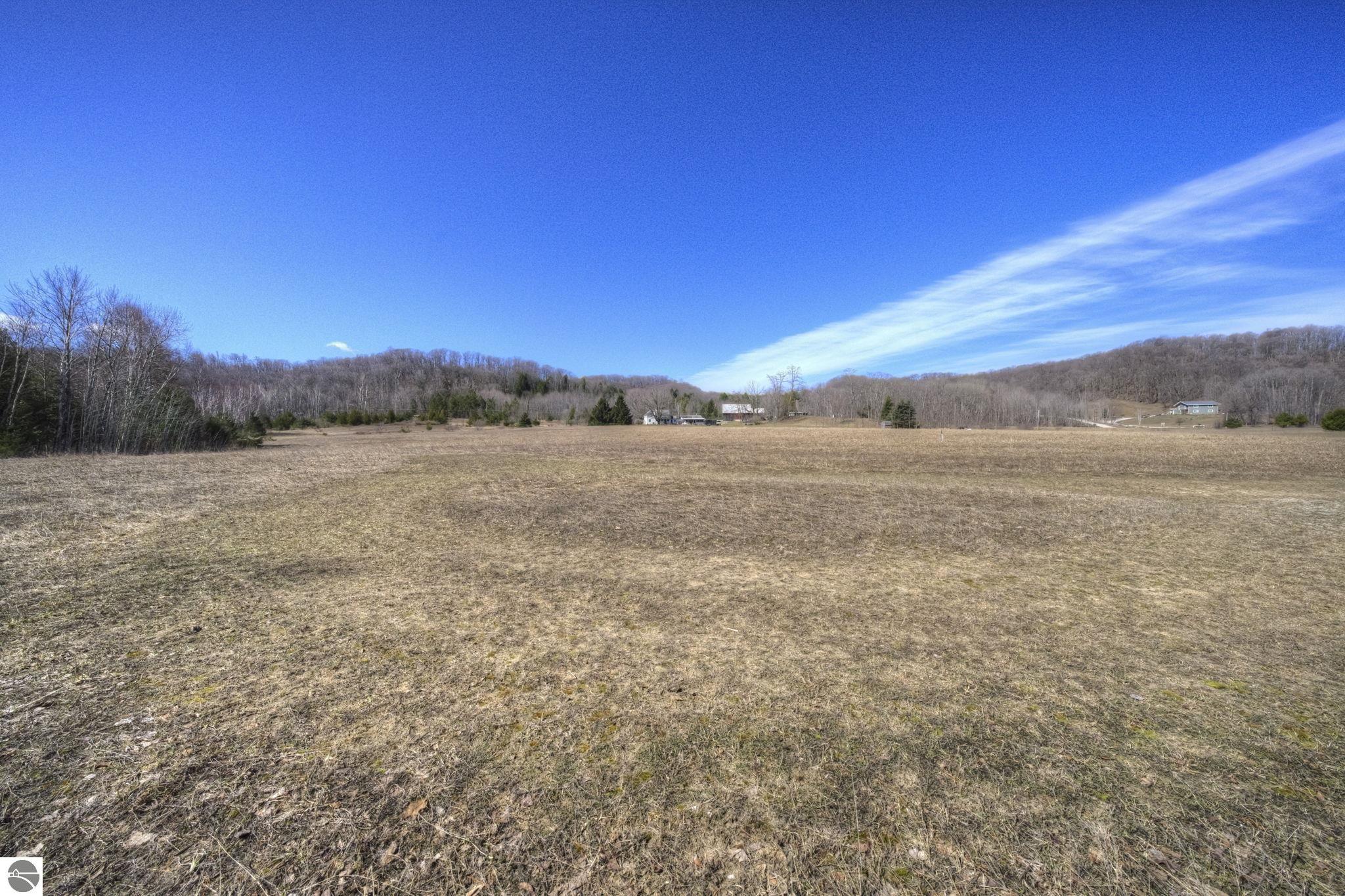 Lot 10 S Micheals Woods Trail