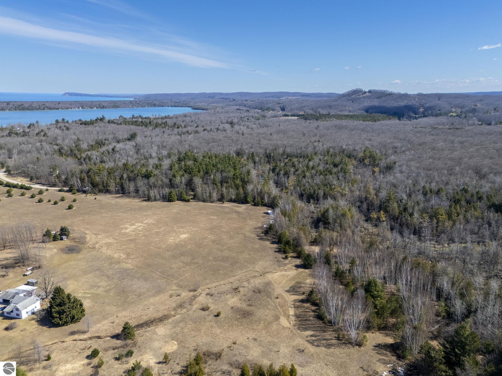 Lot 10 S Micheals Woods Trail