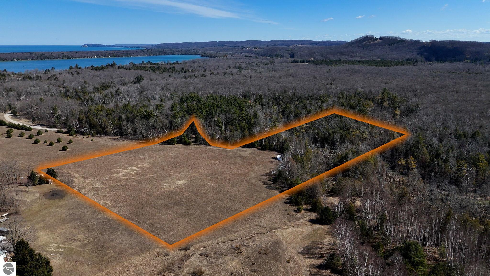 Lot 10 S Micheals Woods Trail