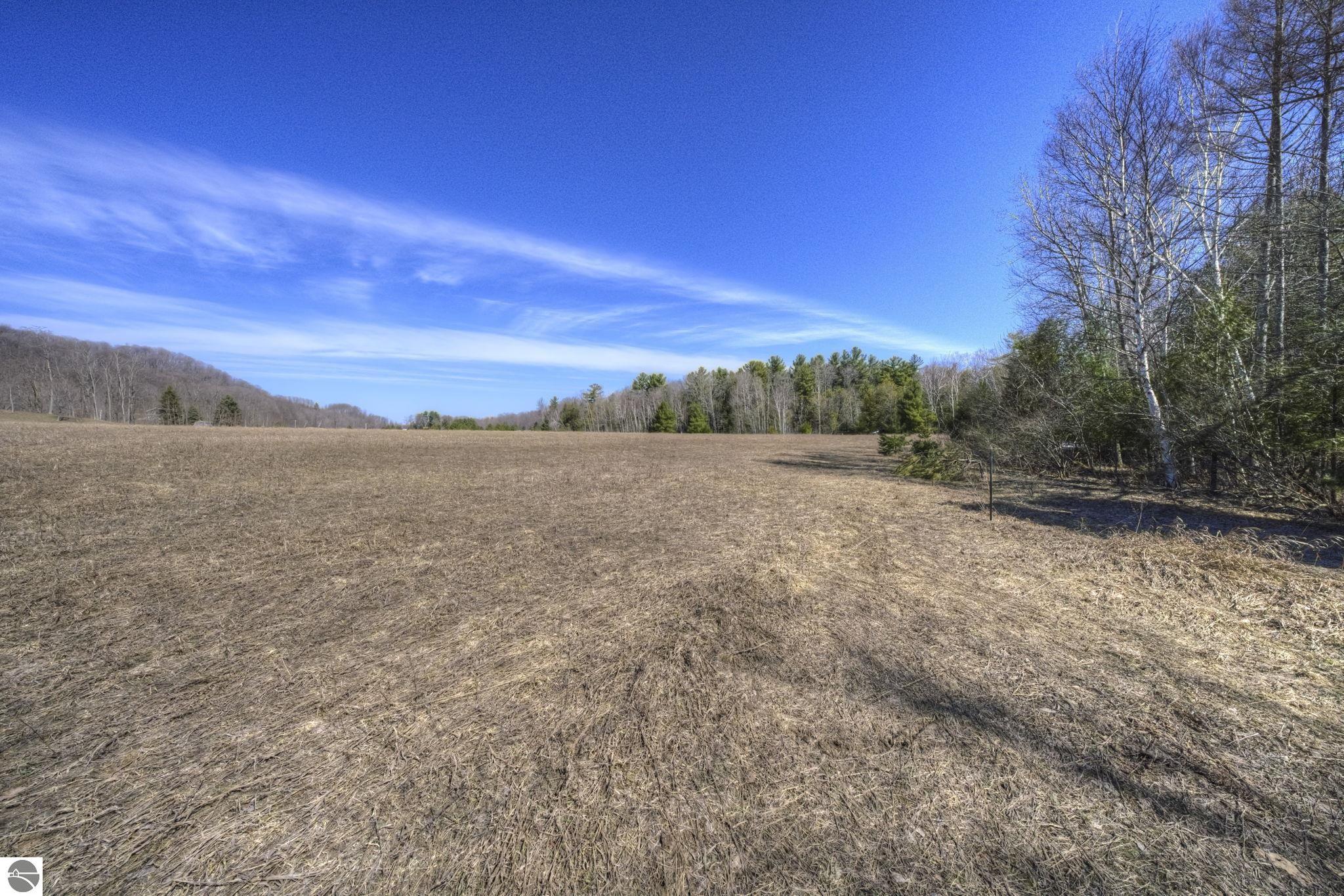 Lot 10 S Micheals Woods Trail