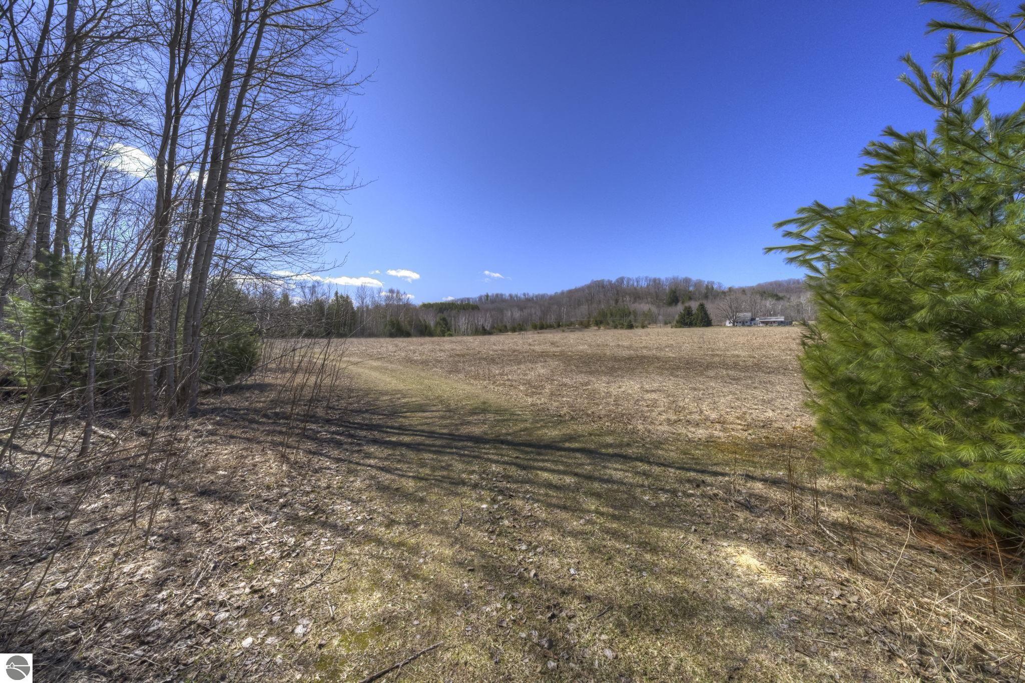 Lot 10 S Micheals Woods Trail