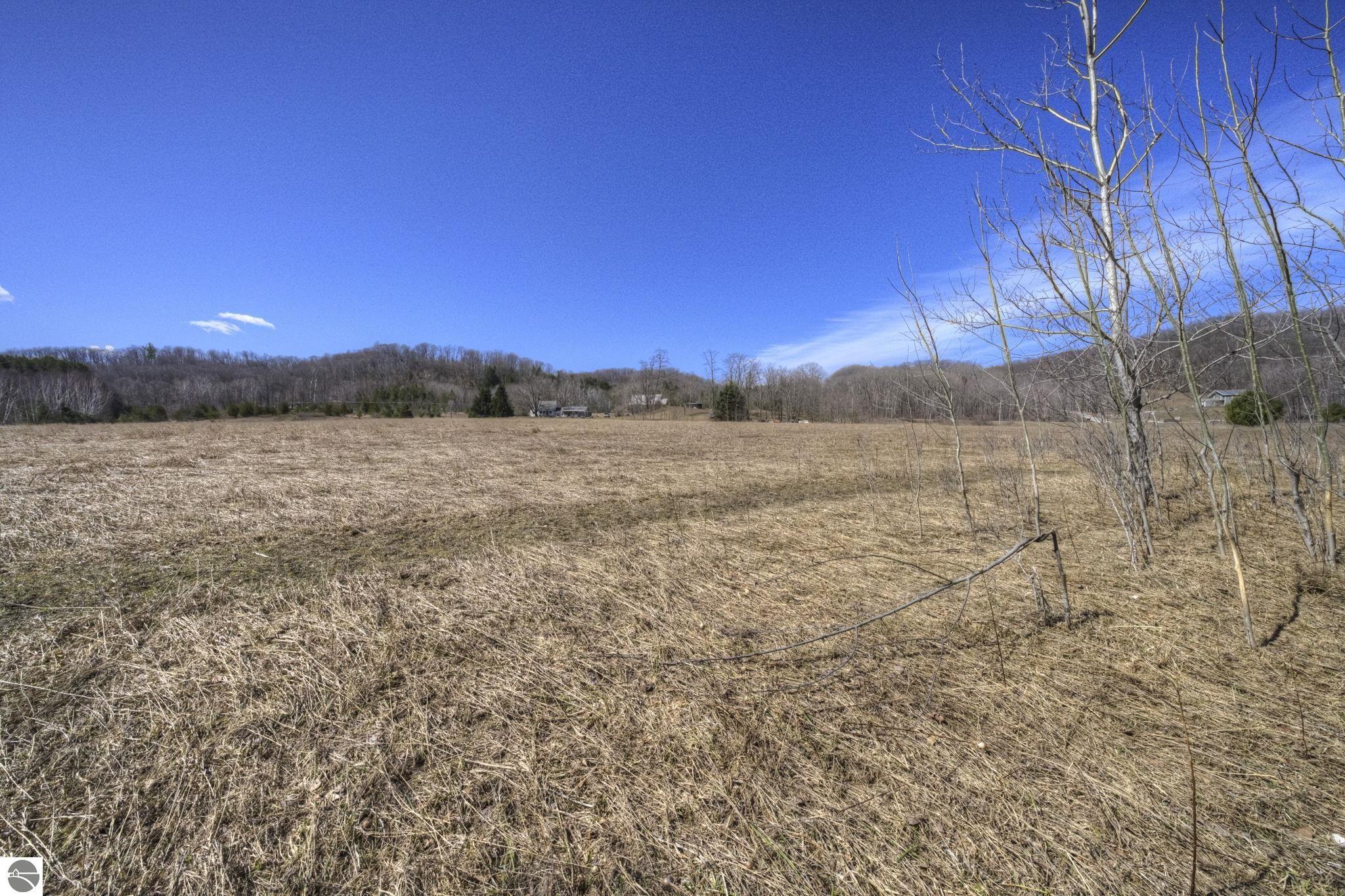 Lot 10 S Micheals Woods Trail