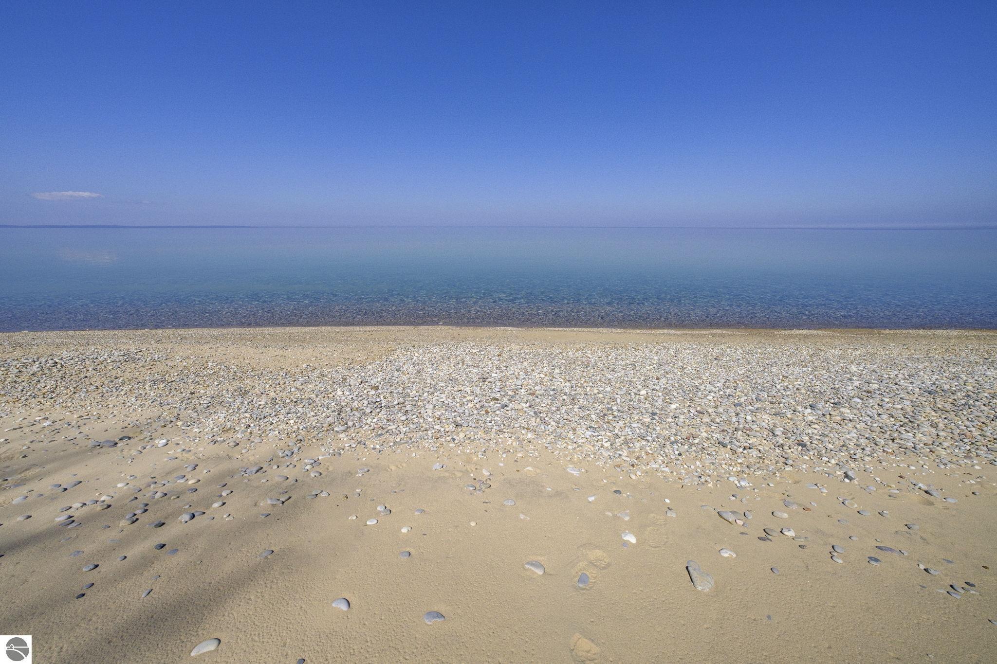 5593 N Leland Woods Drive