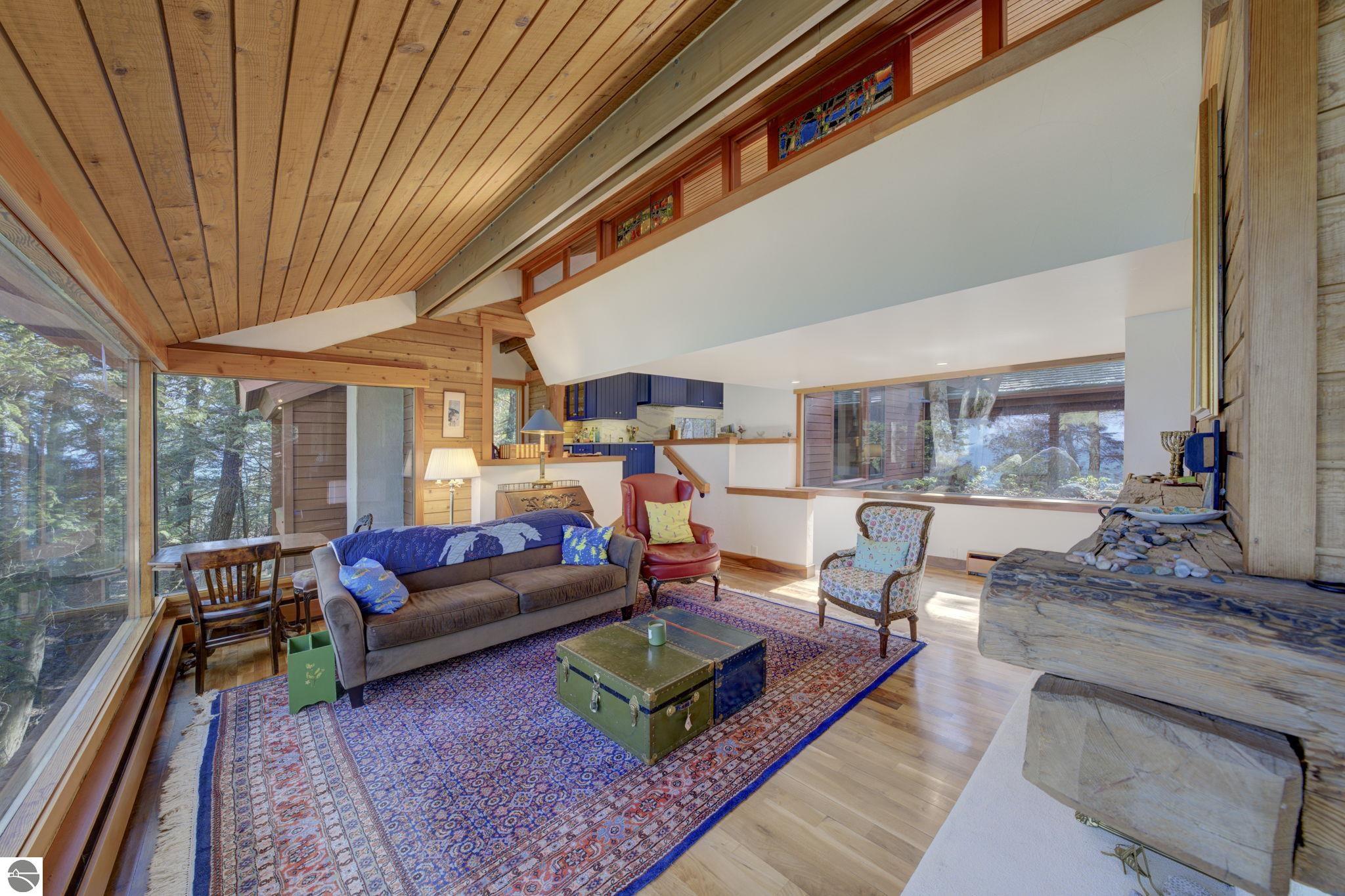 5593 N Leland Woods Drive