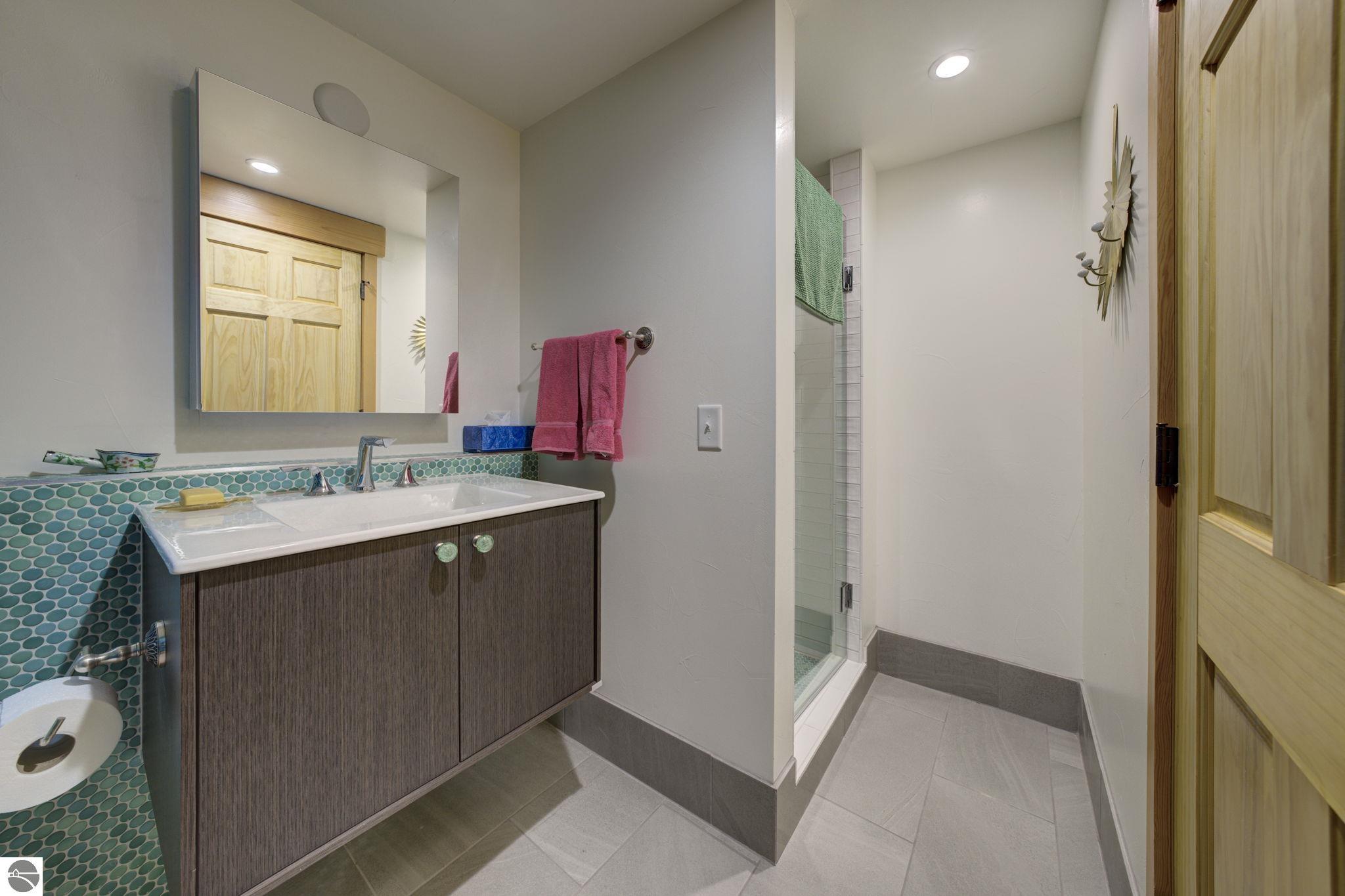 5593 N Leland Woods Drive