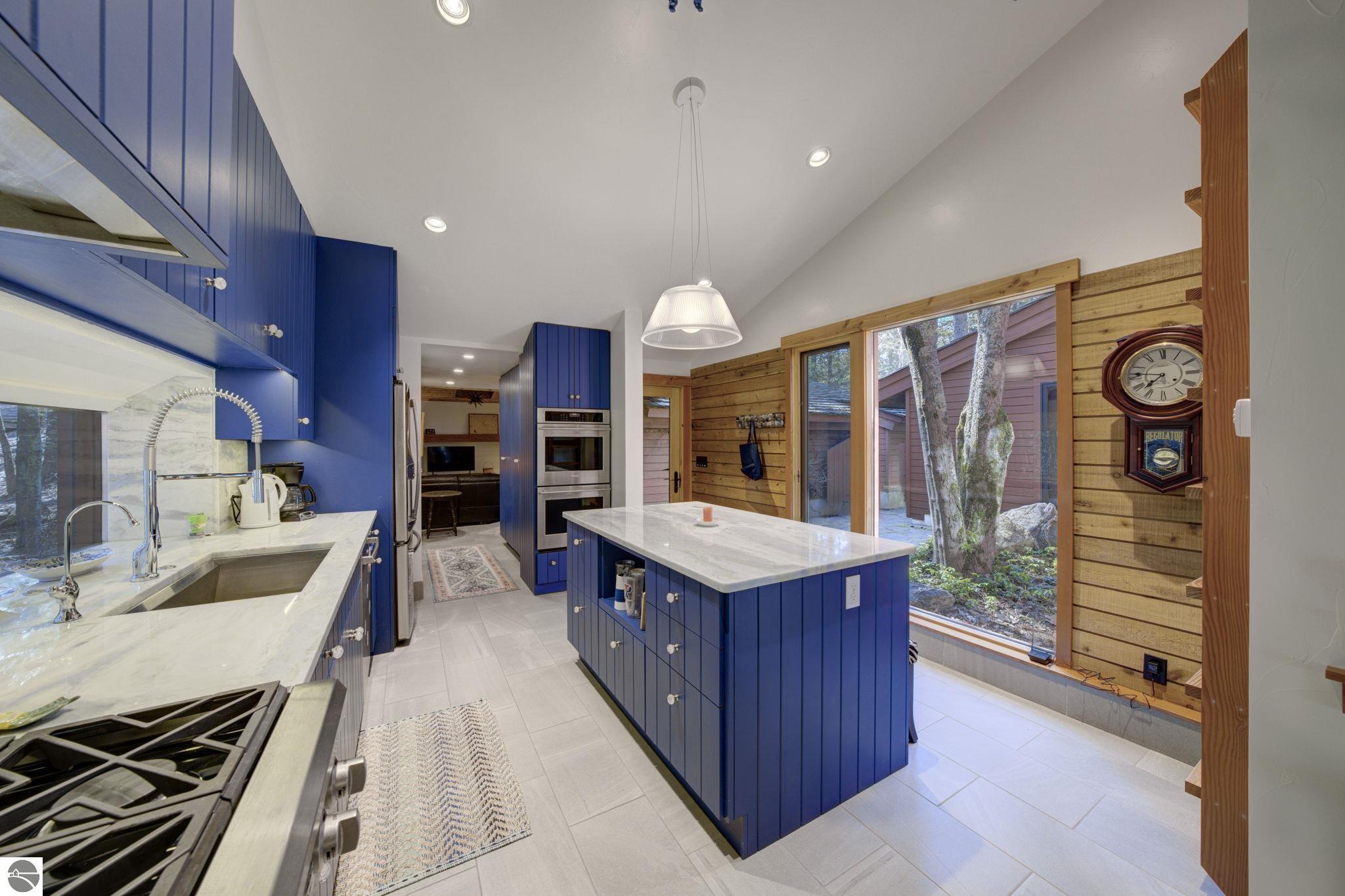 5593 N Leland Woods Drive