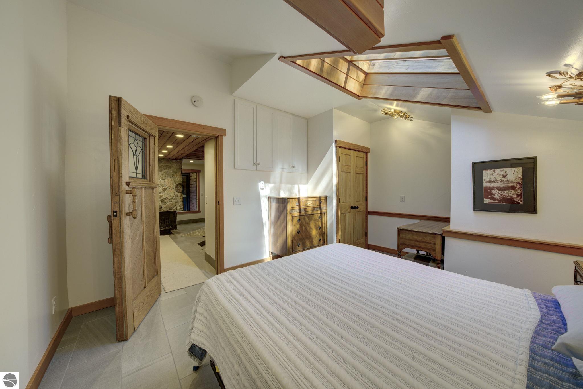 5593 N Leland Woods Drive