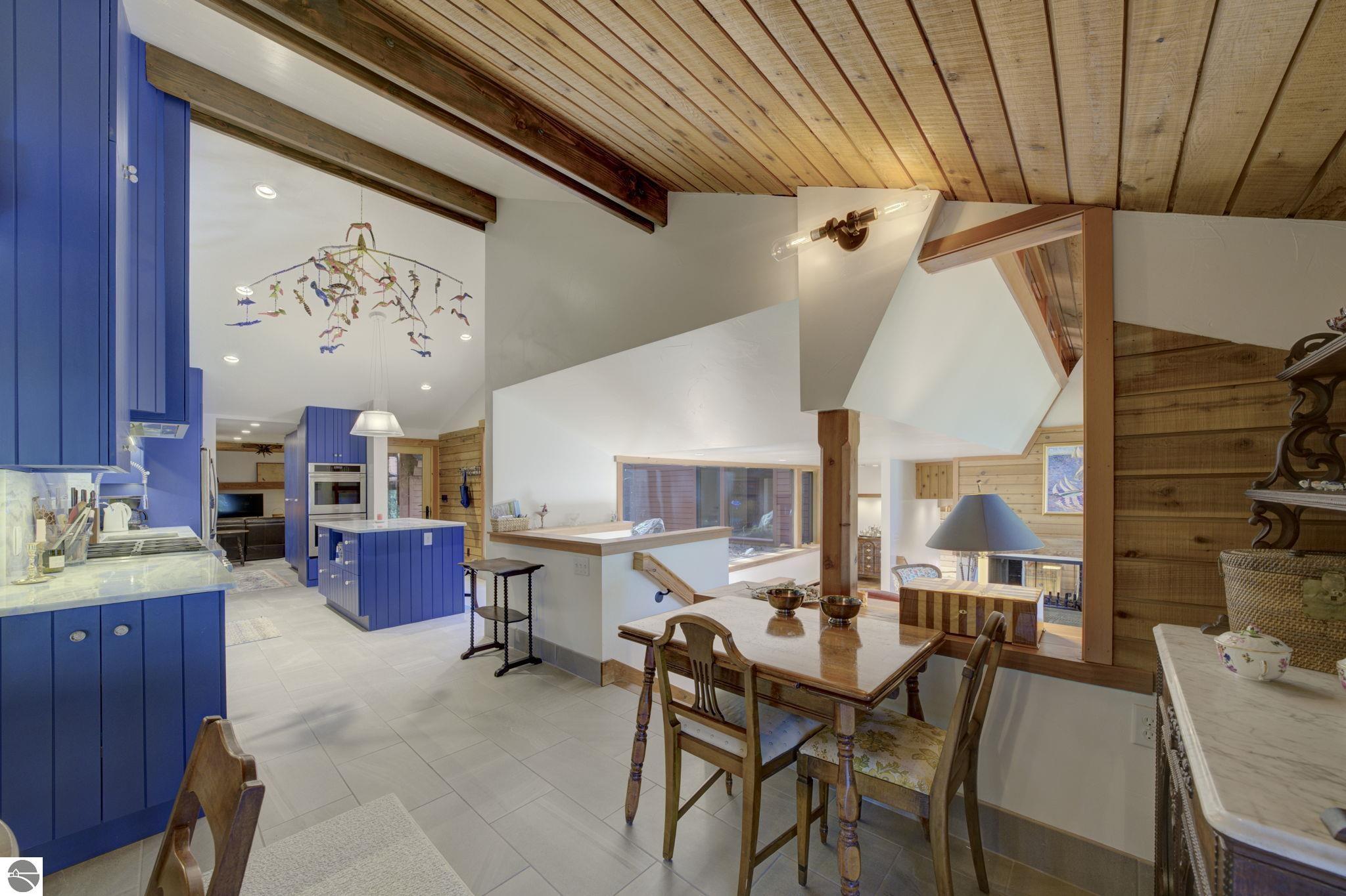 5593 N Leland Woods Drive